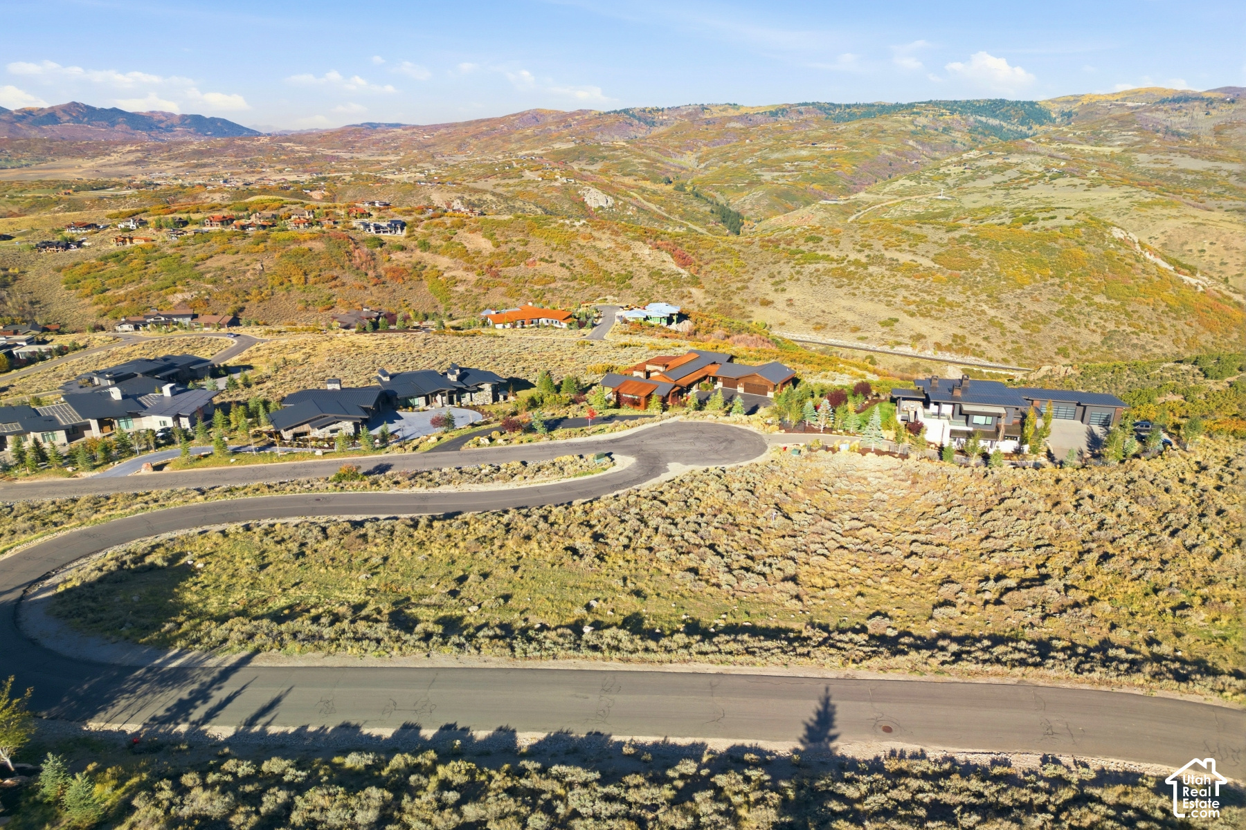 main property photo 9