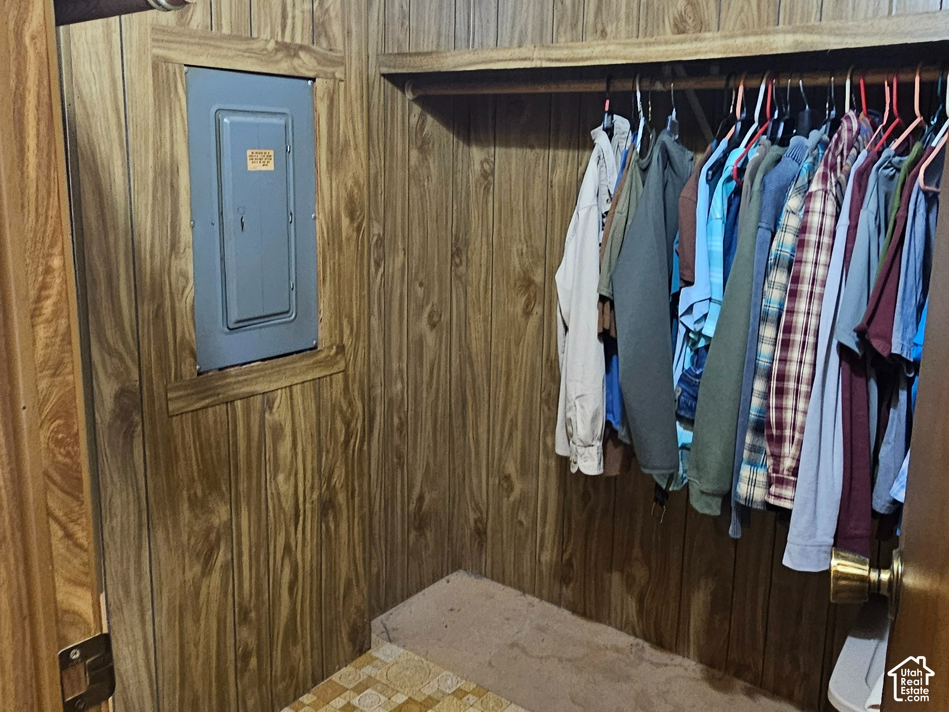 main property photo 17
