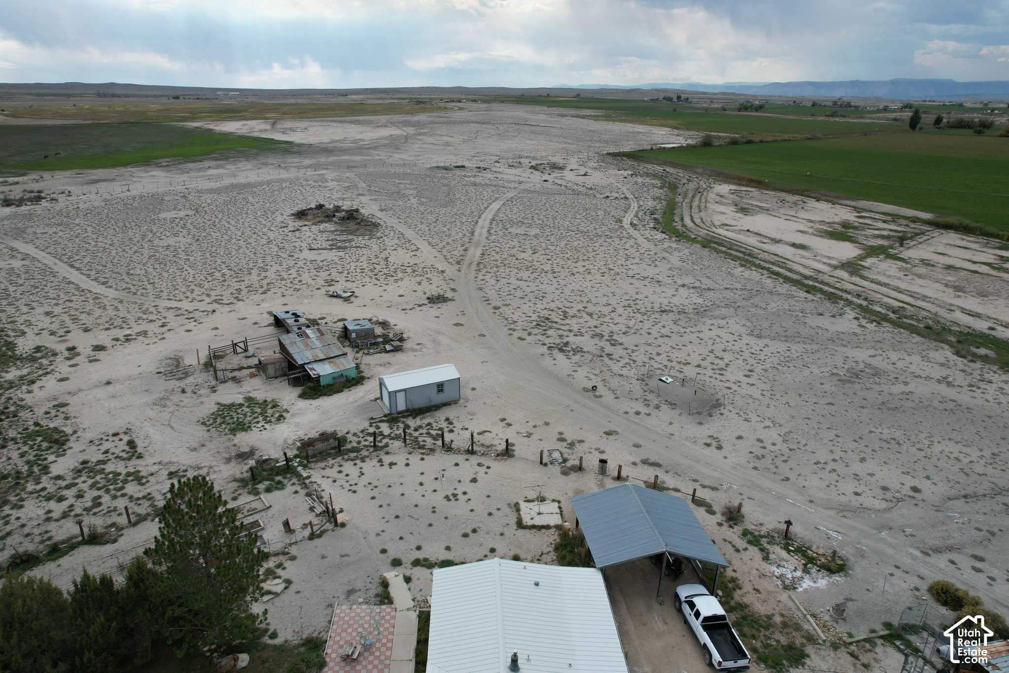 main property photo 44