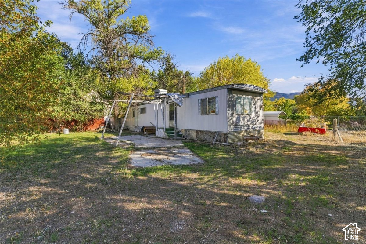 main property photo 8