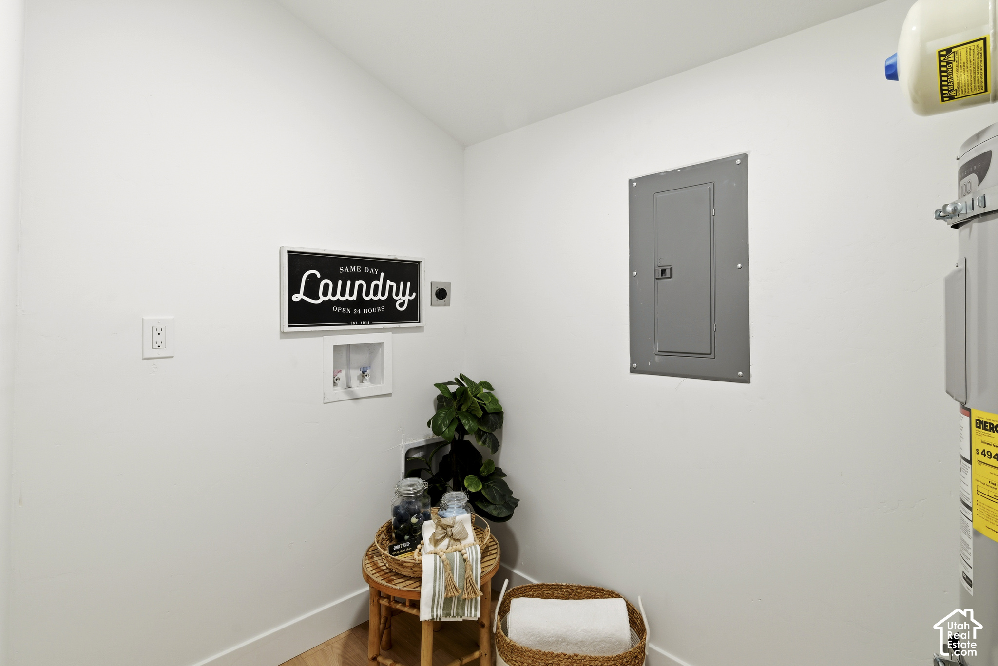 main property photo 9