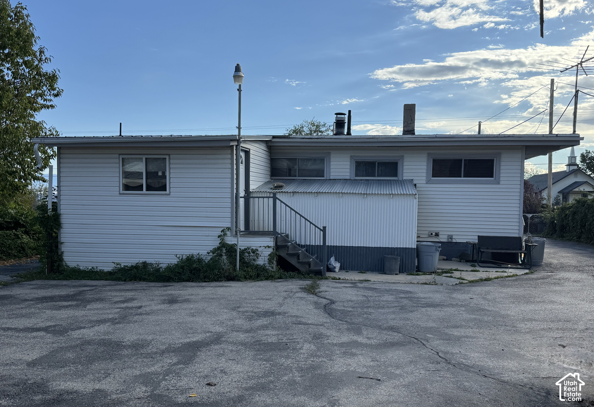main property photo 15