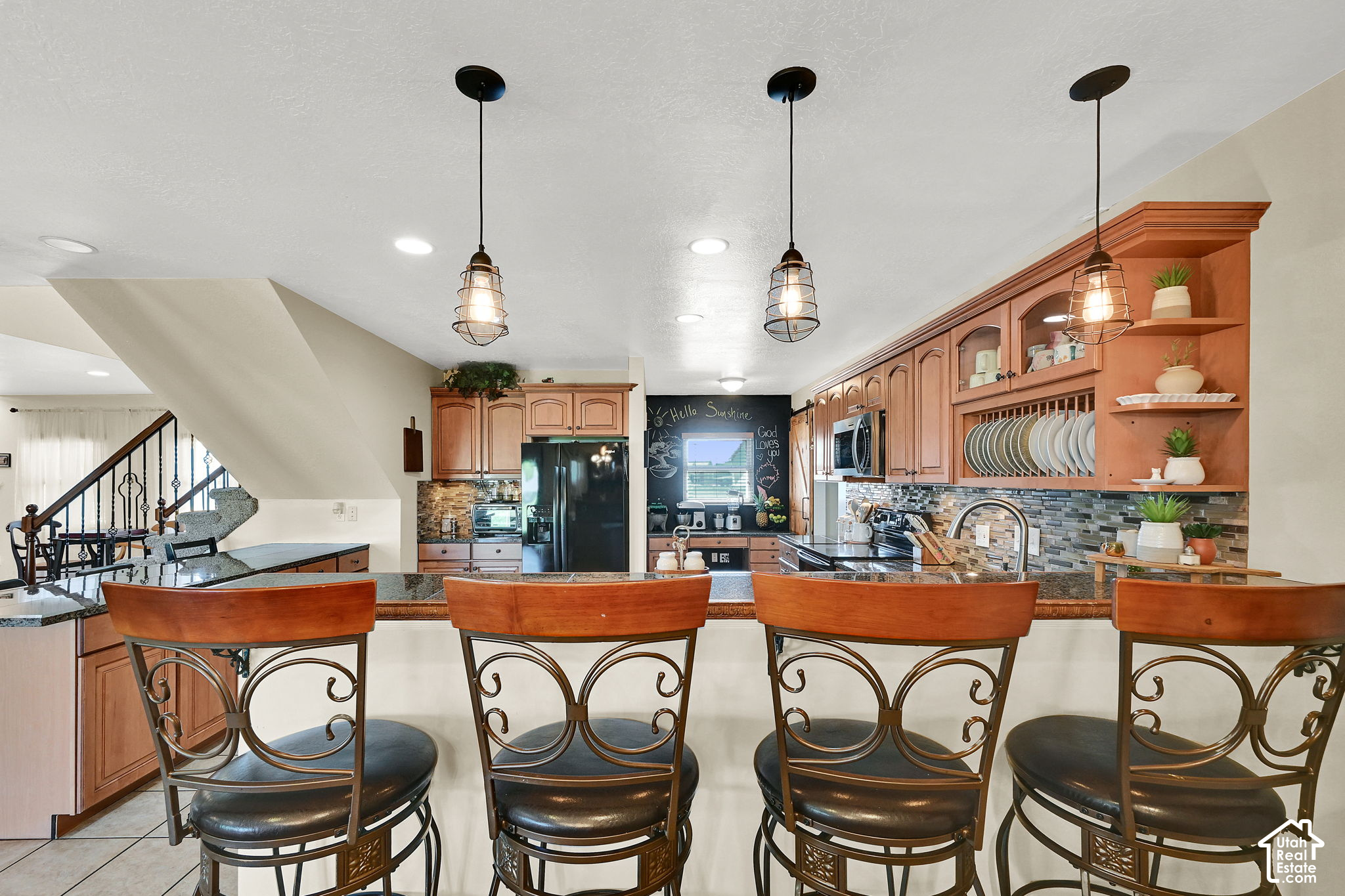 main property photo 15