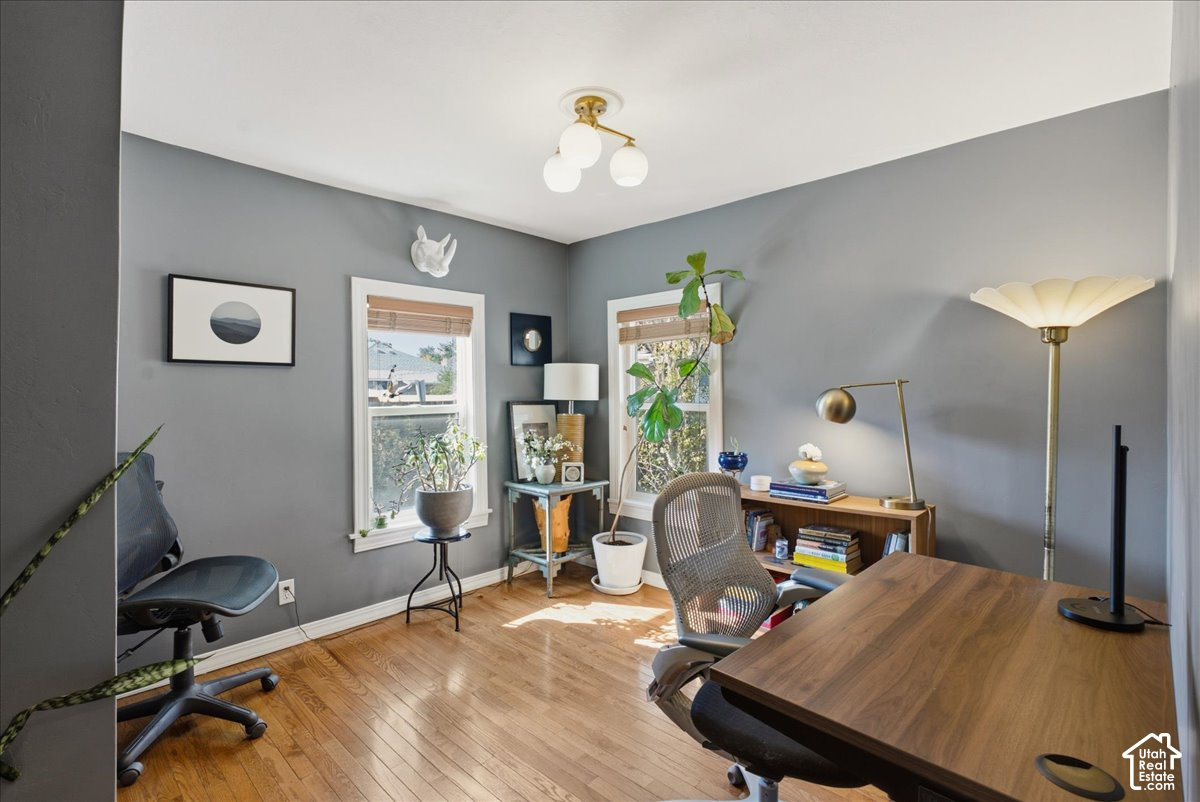 main property photo 16