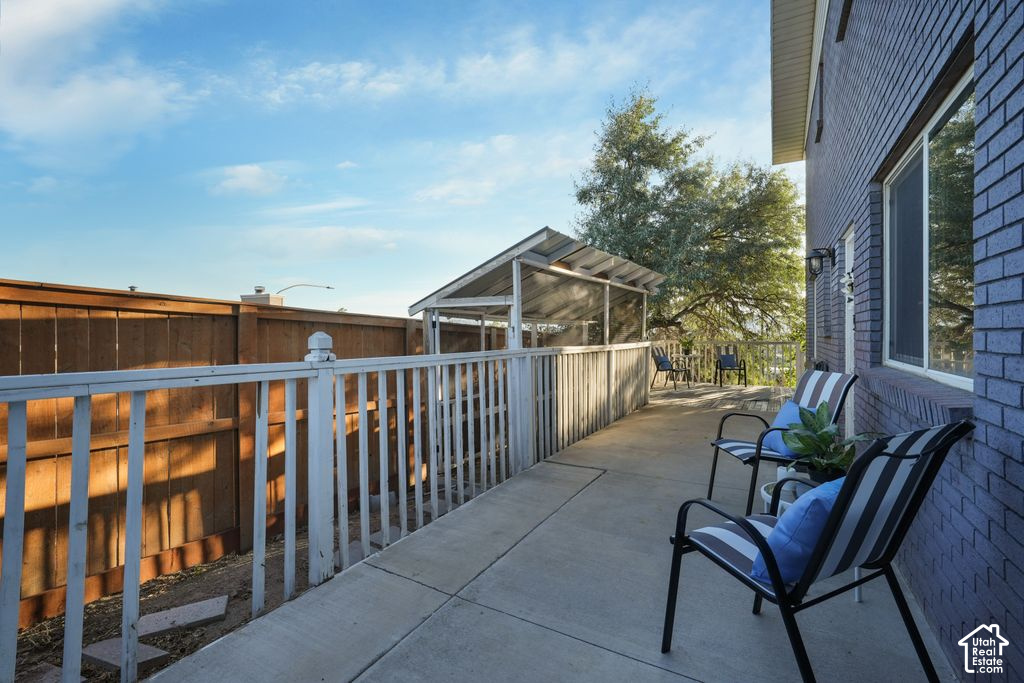 main property photo 7