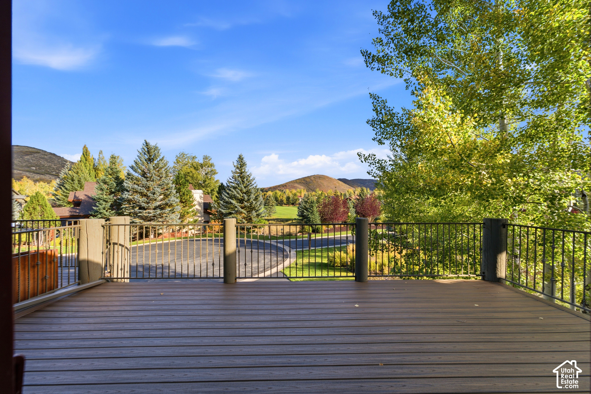 main property photo 12