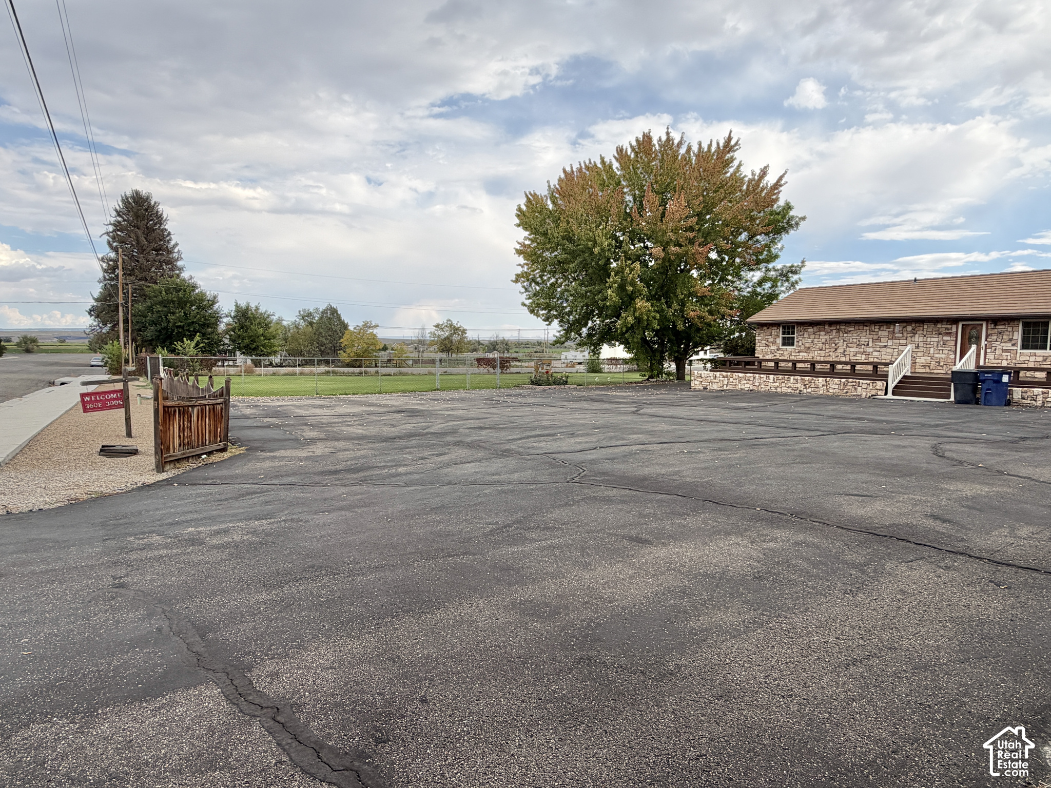 main property photo 49