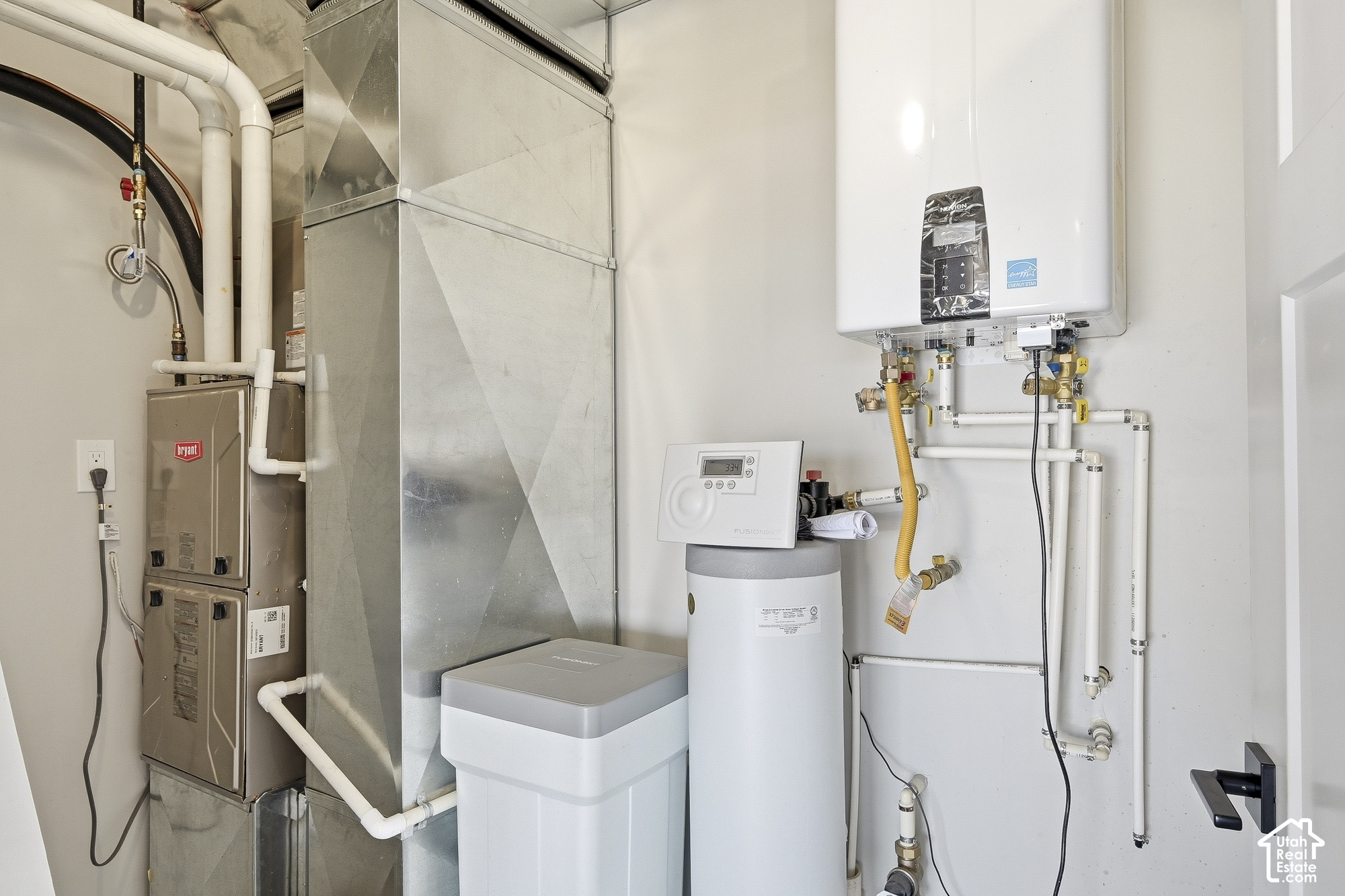 main property photo 59