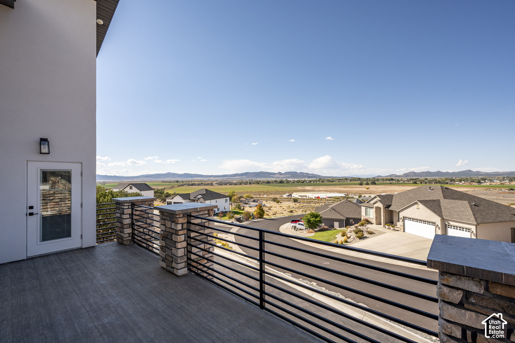 main property photo 67