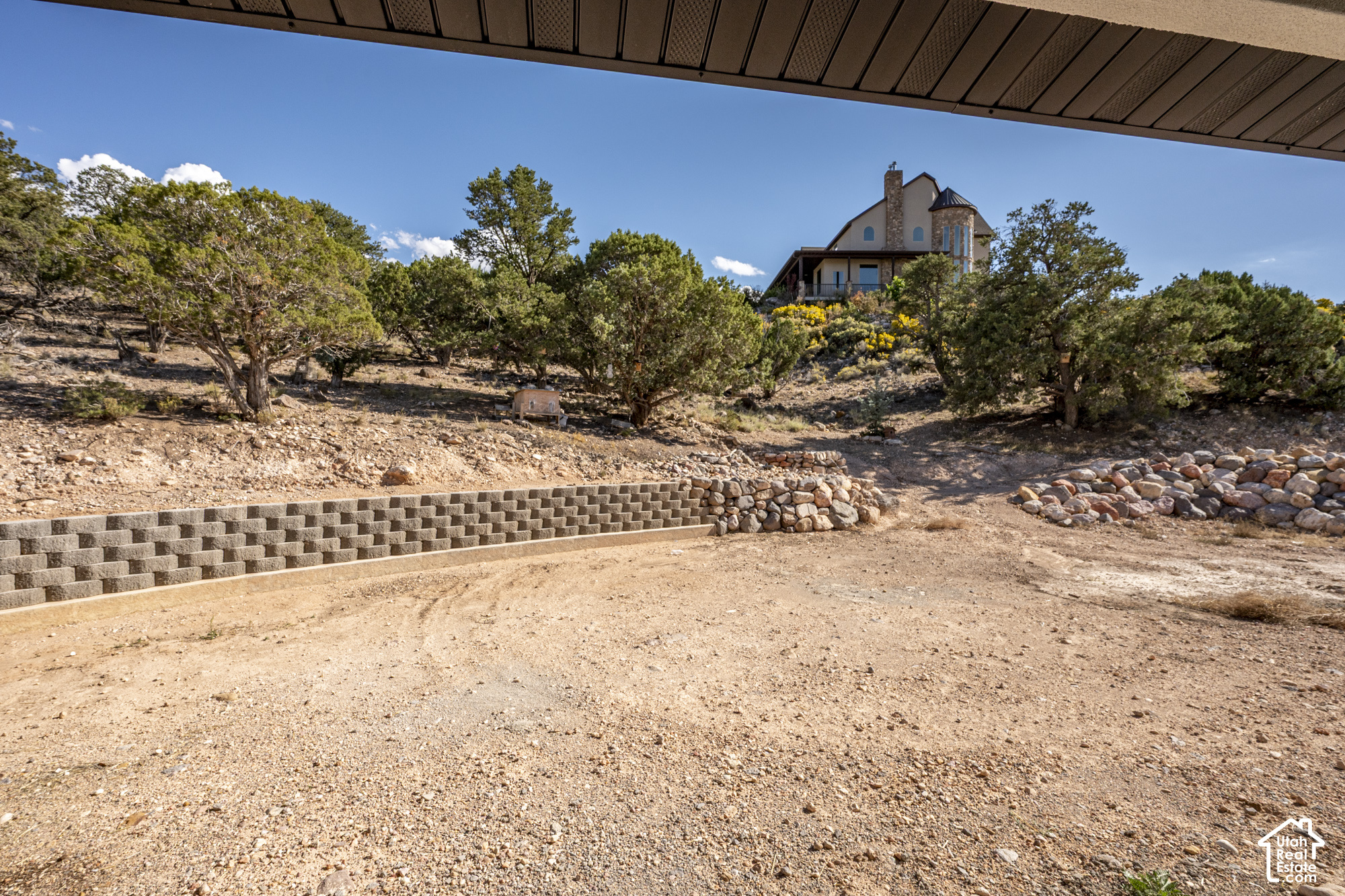 main property photo 70