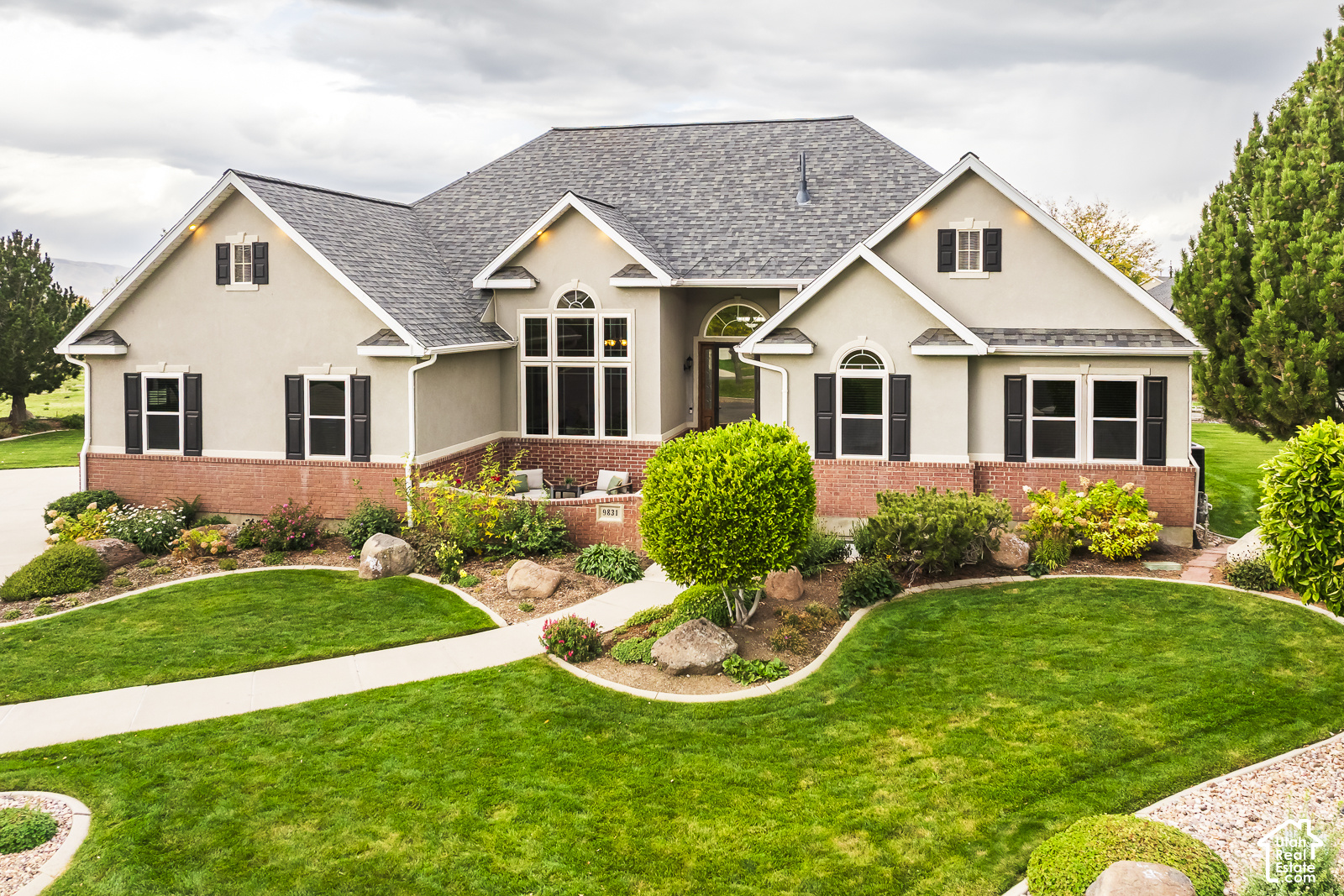 main property photo 76