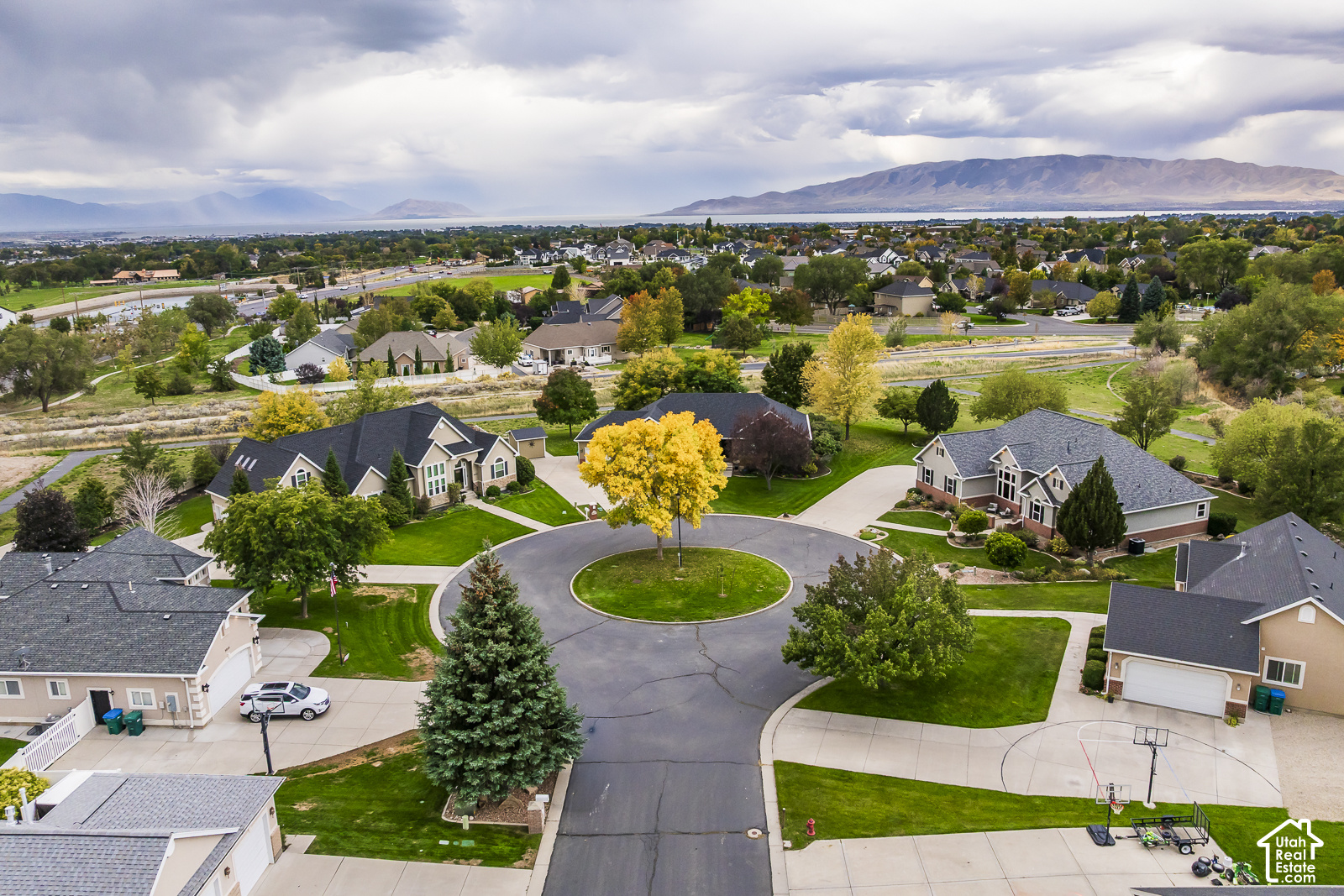 main property photo 80