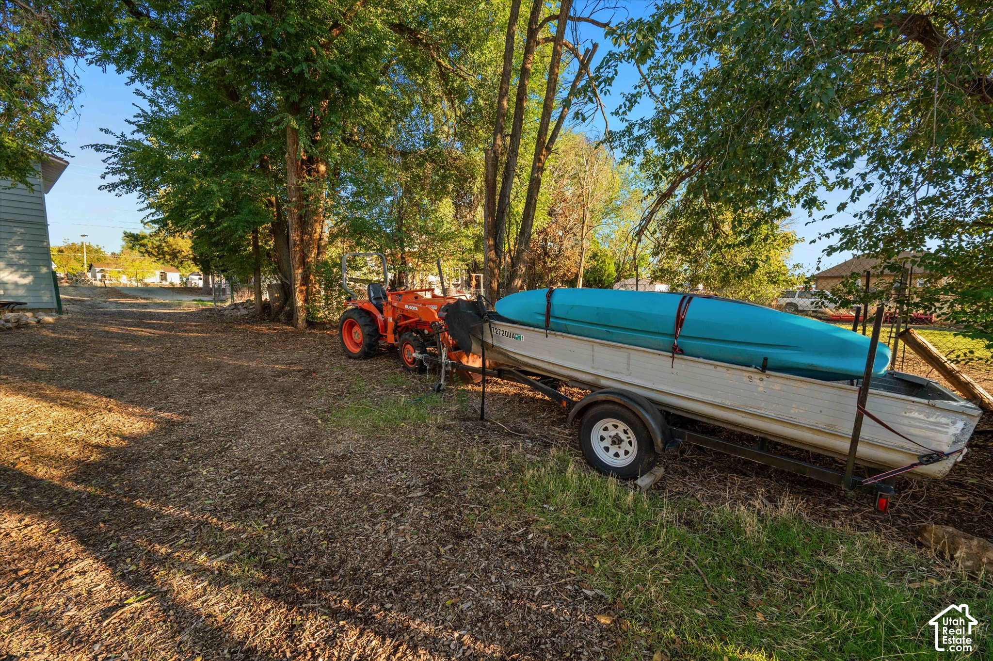 main property photo 44