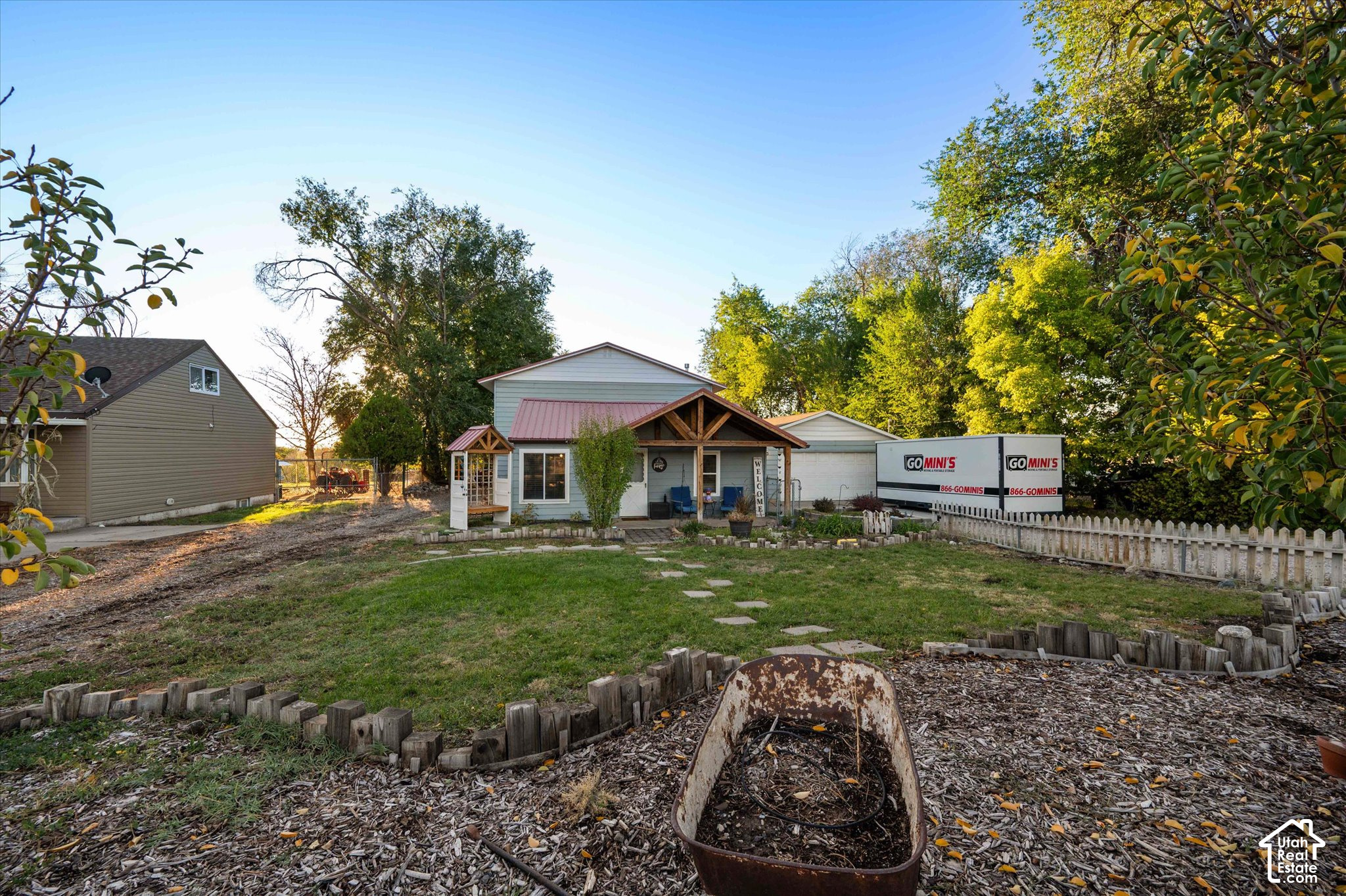 main property photo 56