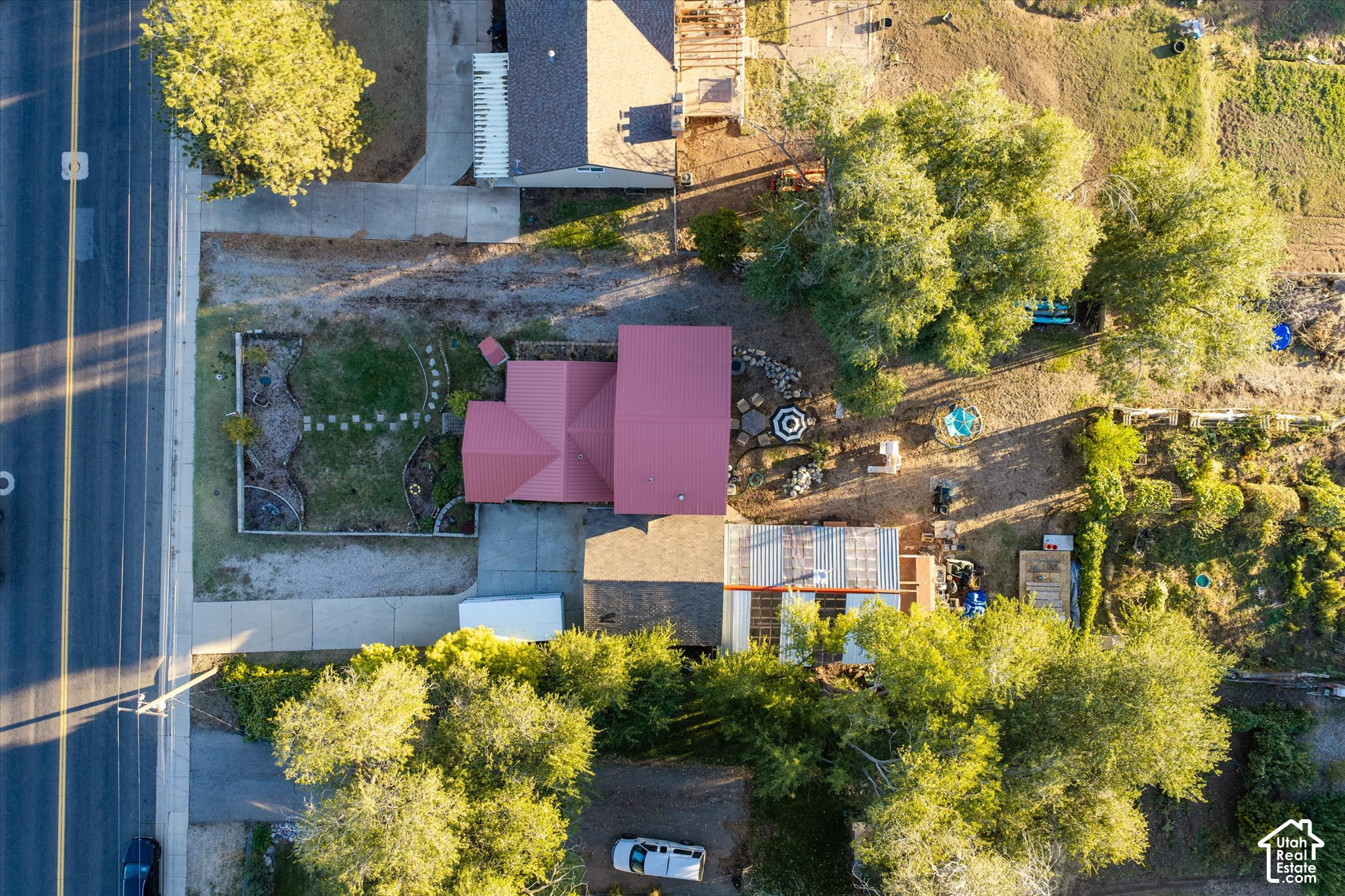 main property photo 61