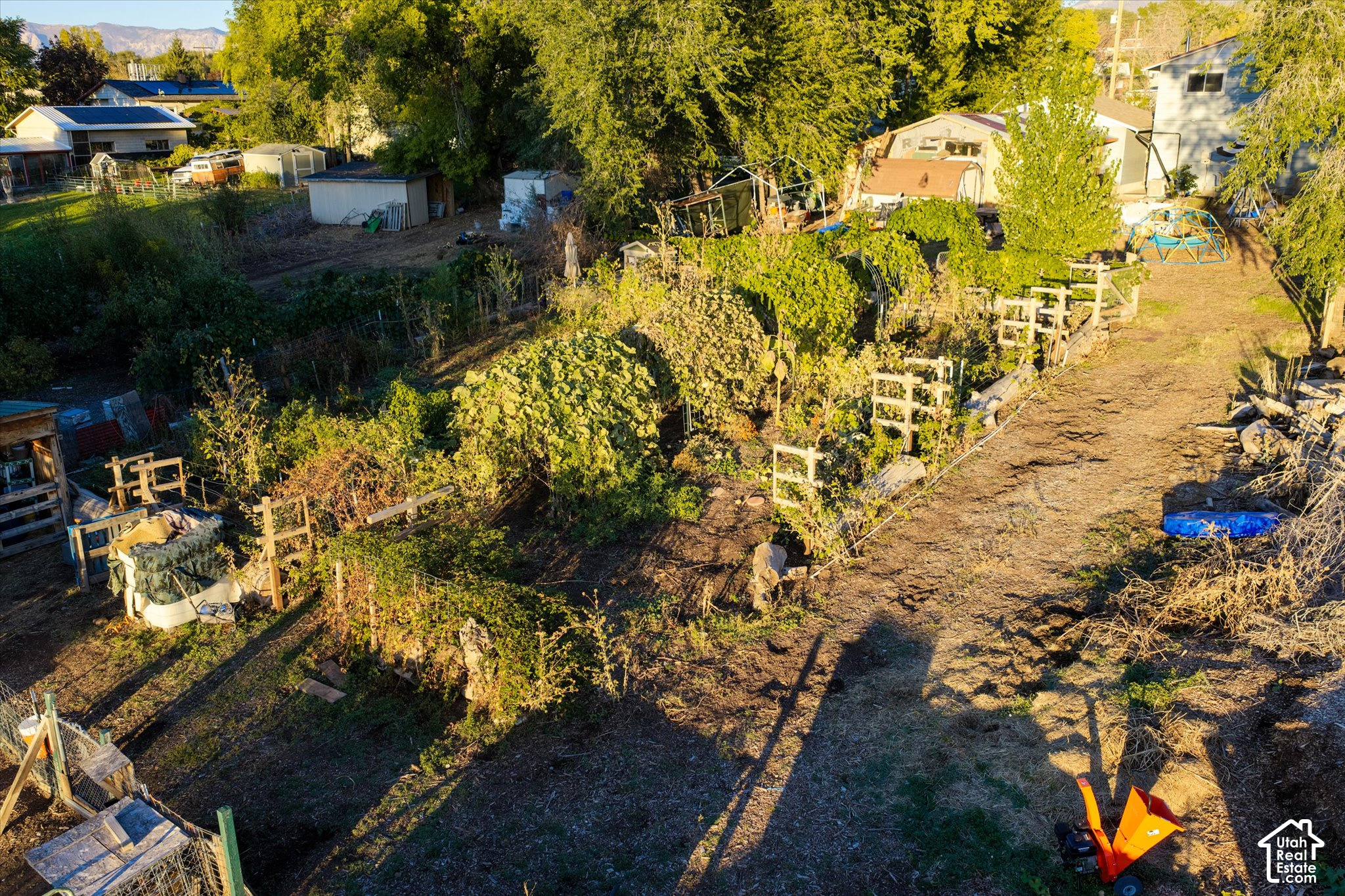 main property photo 74