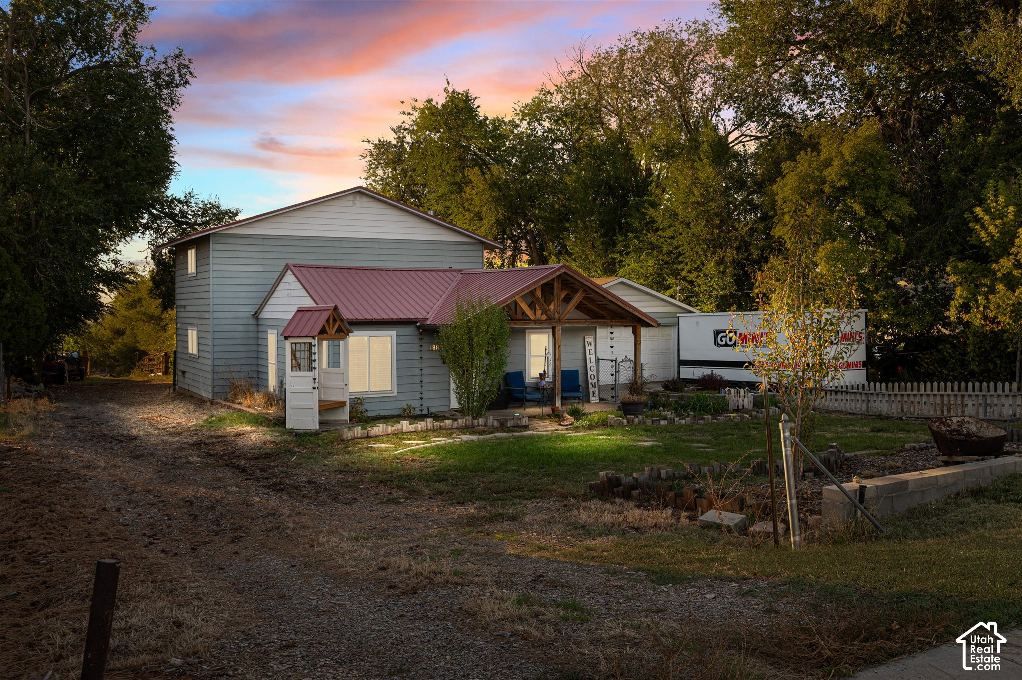 main property photo 80