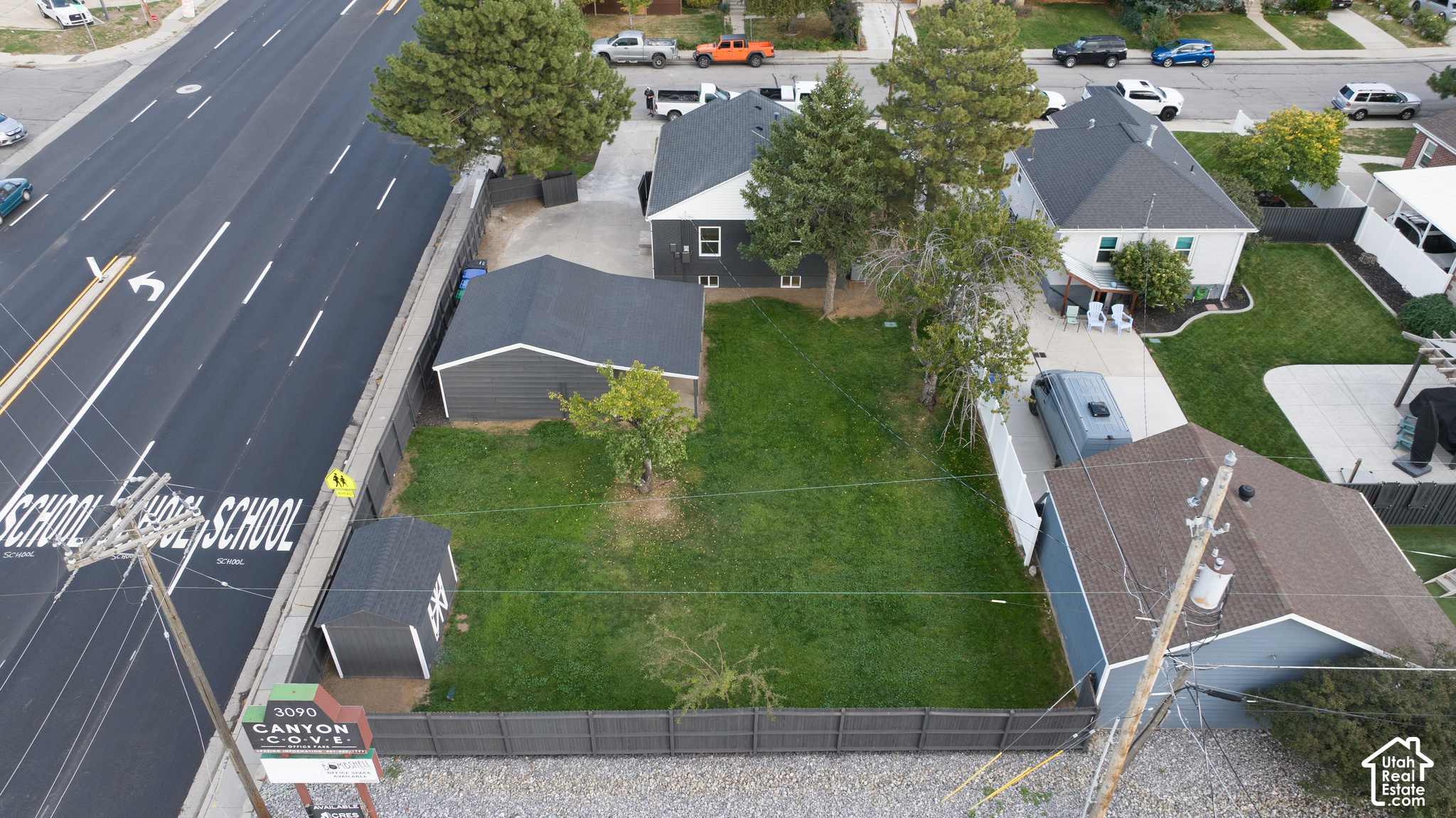 main property photo 18