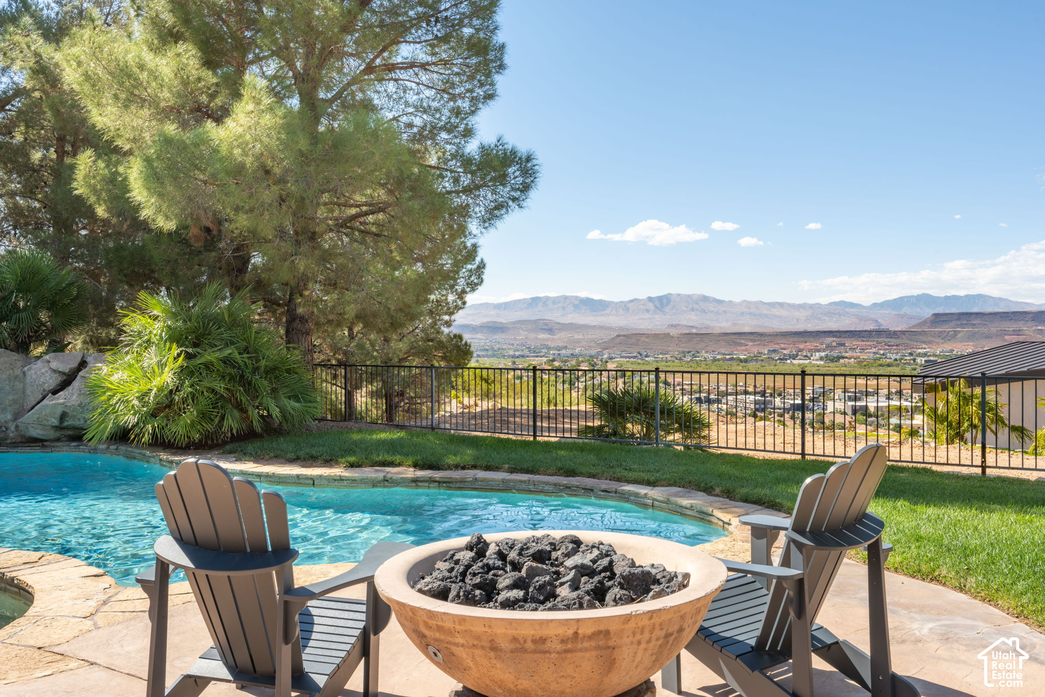 main property photo 51