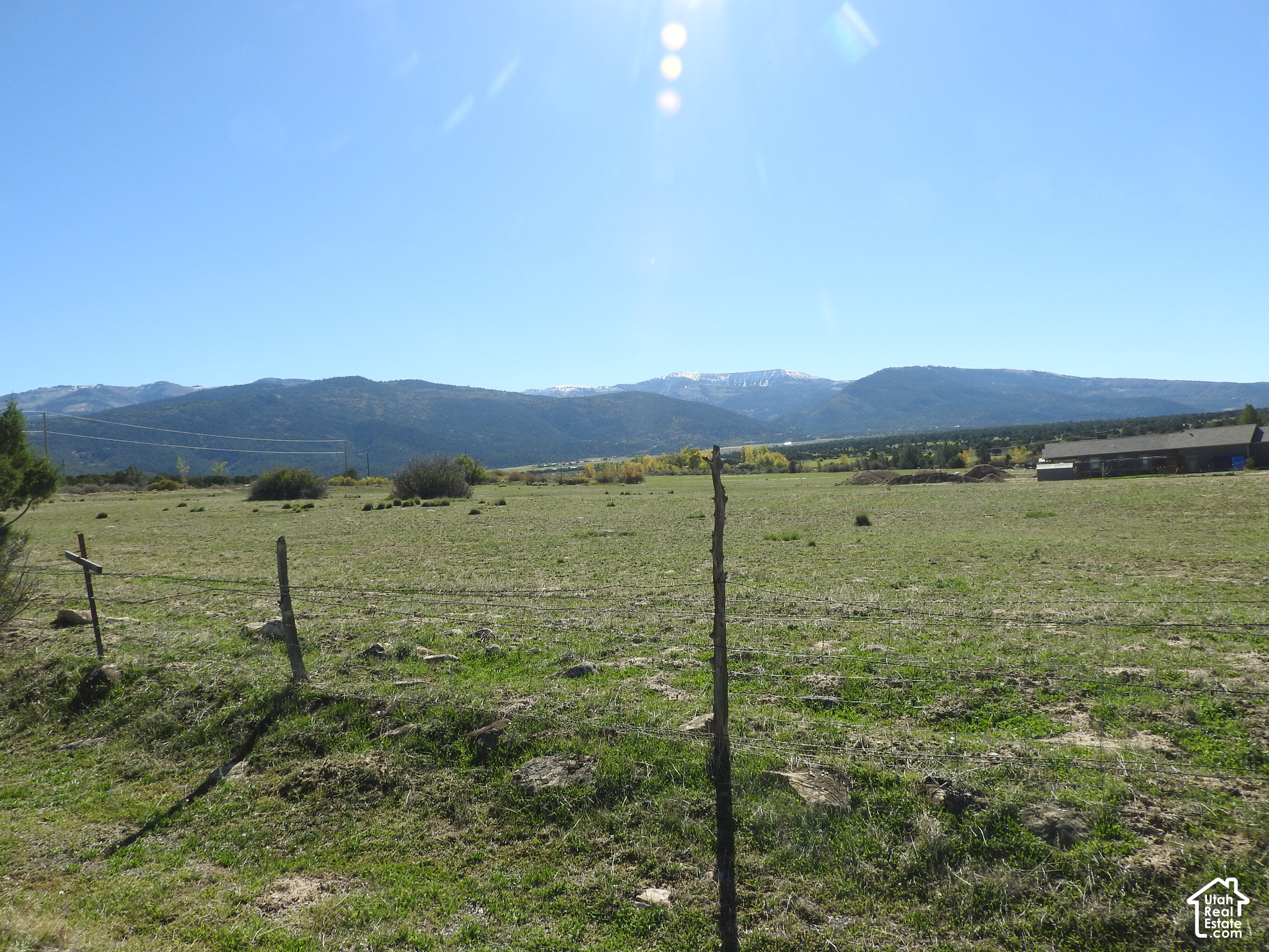 main property photo 0