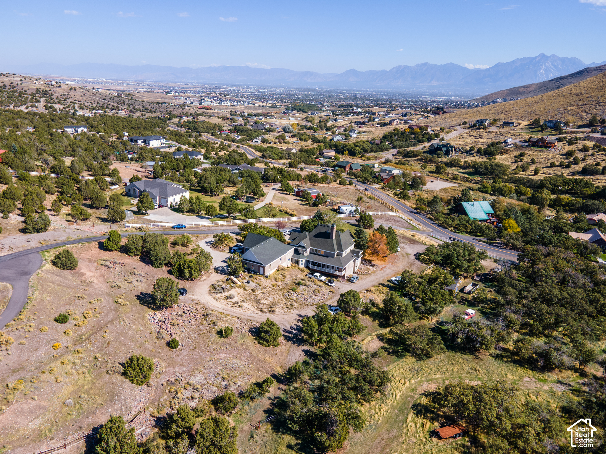 main property photo 31