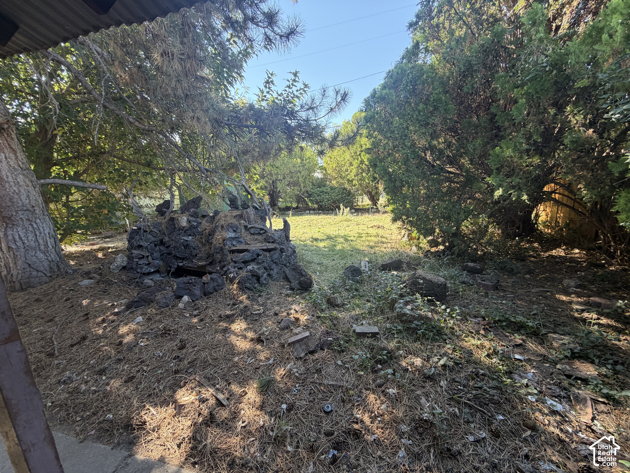 main property photo 14
