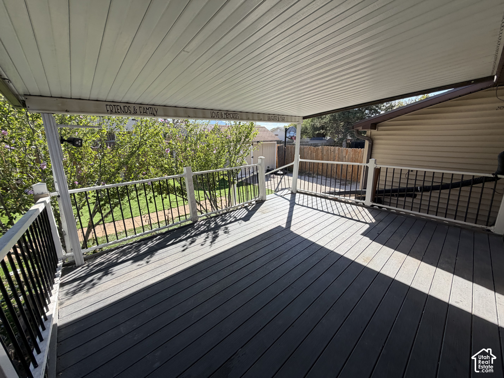 main property photo 13