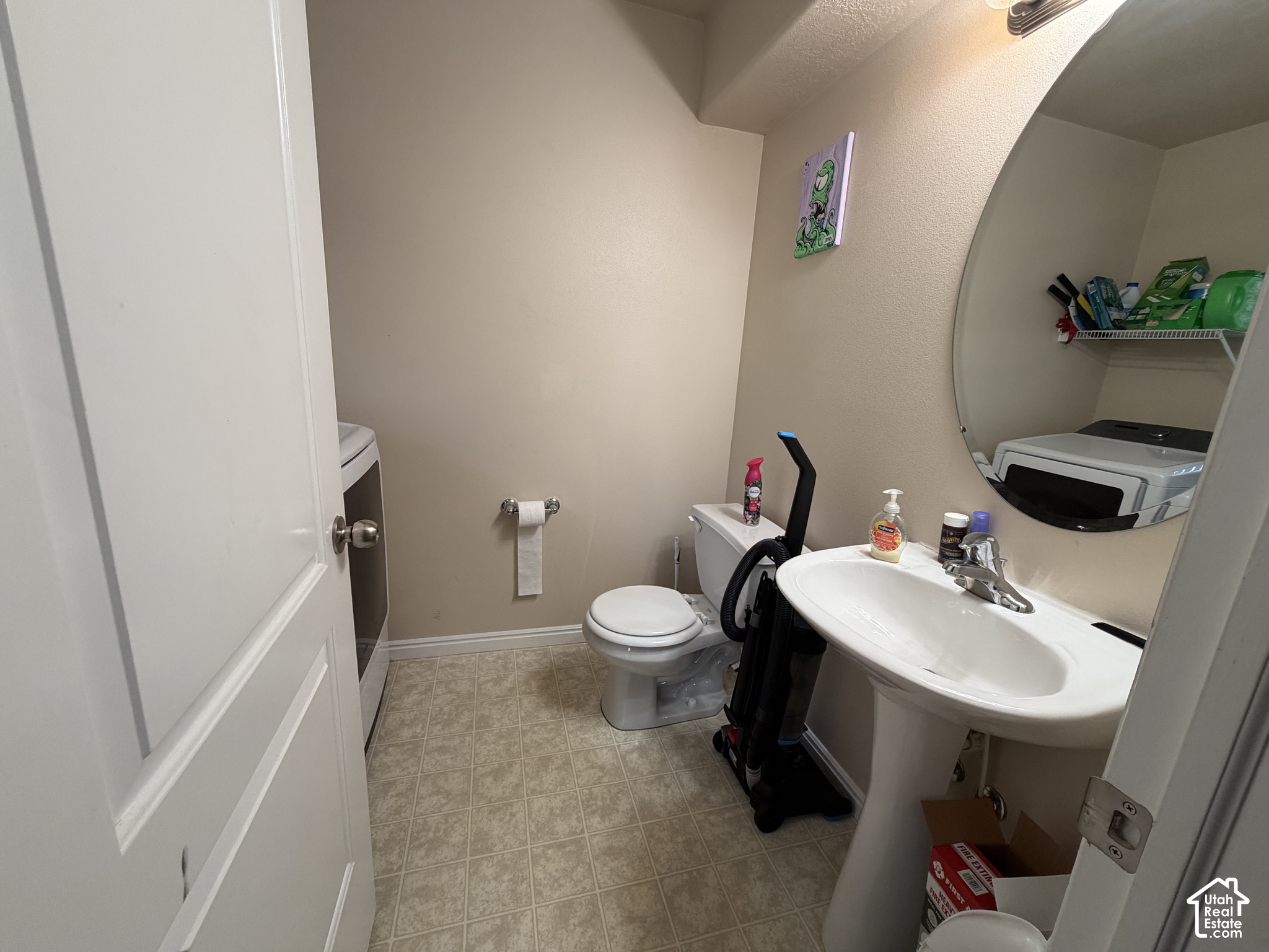main property photo 15