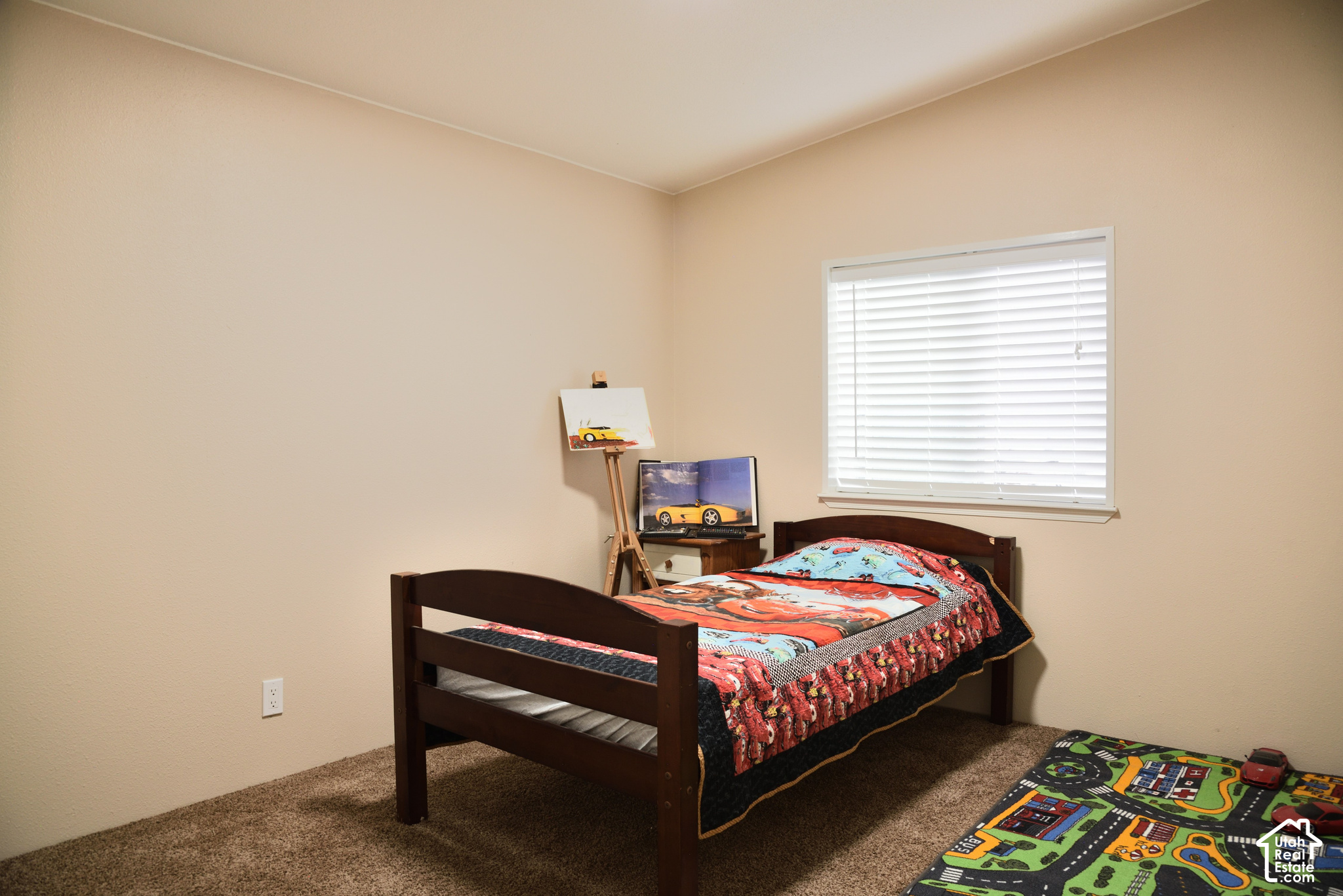 main property photo 12