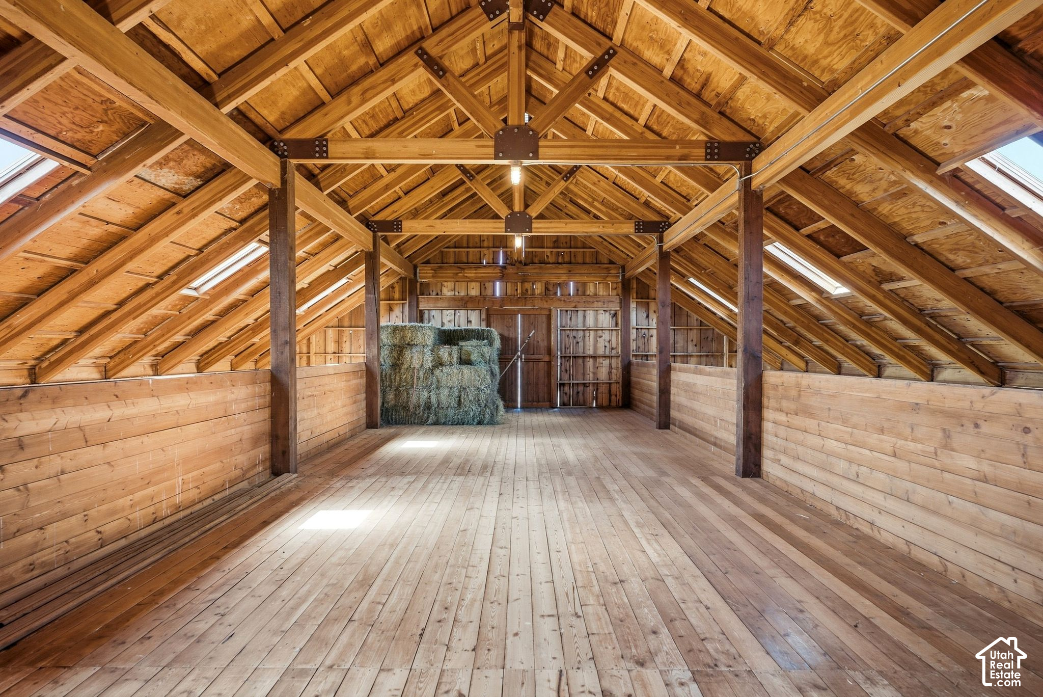 main property photo 61