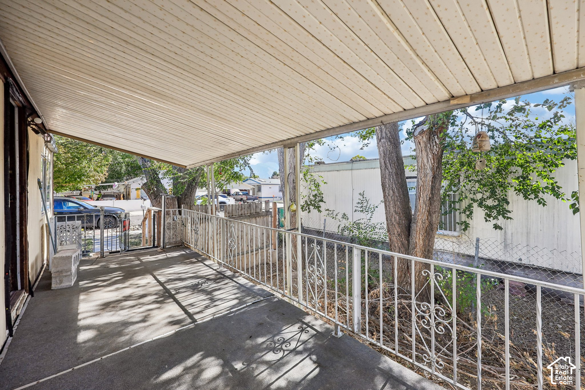 main property photo 15