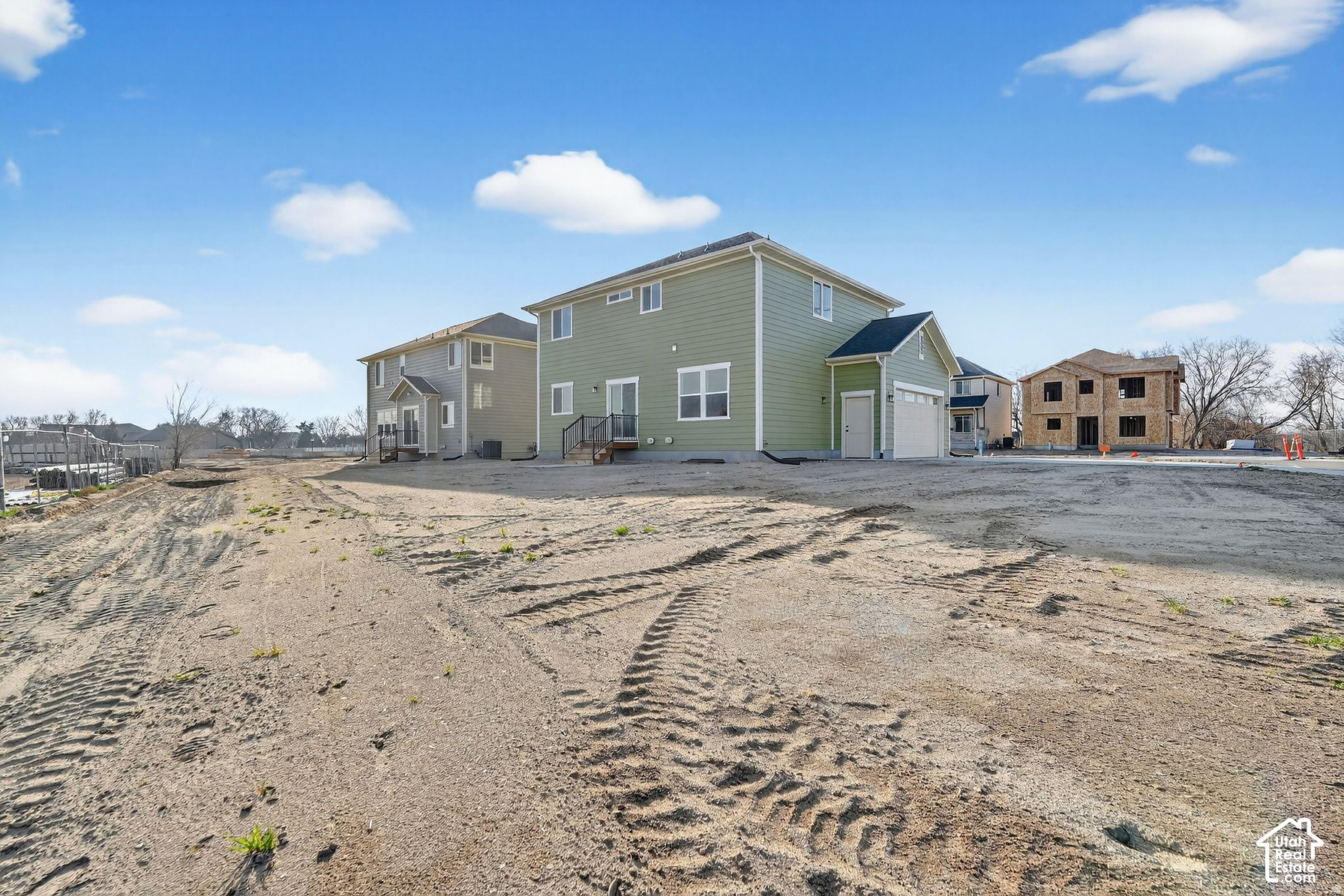 main property photo 43