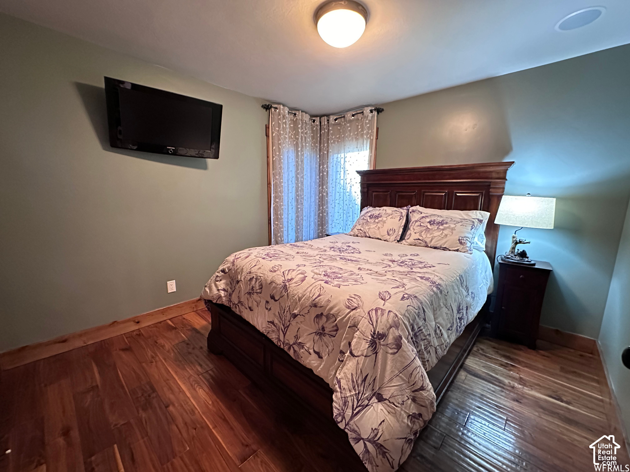 main property photo 18