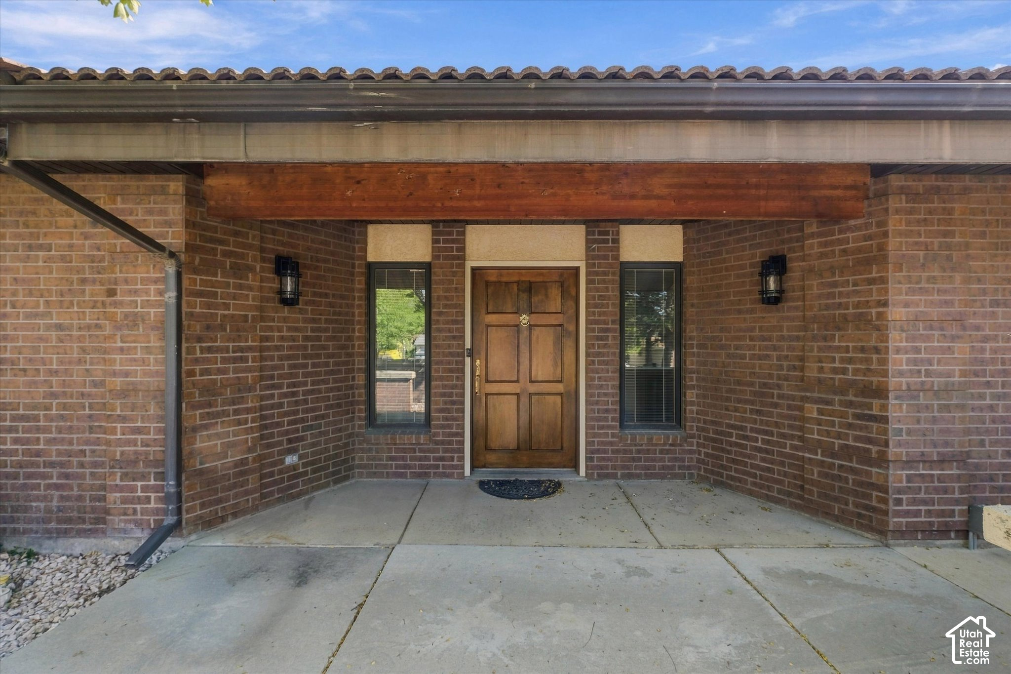 main property photo 48
