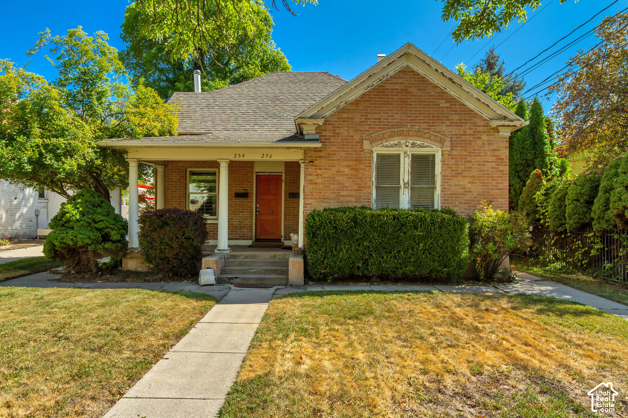 main property photo 25