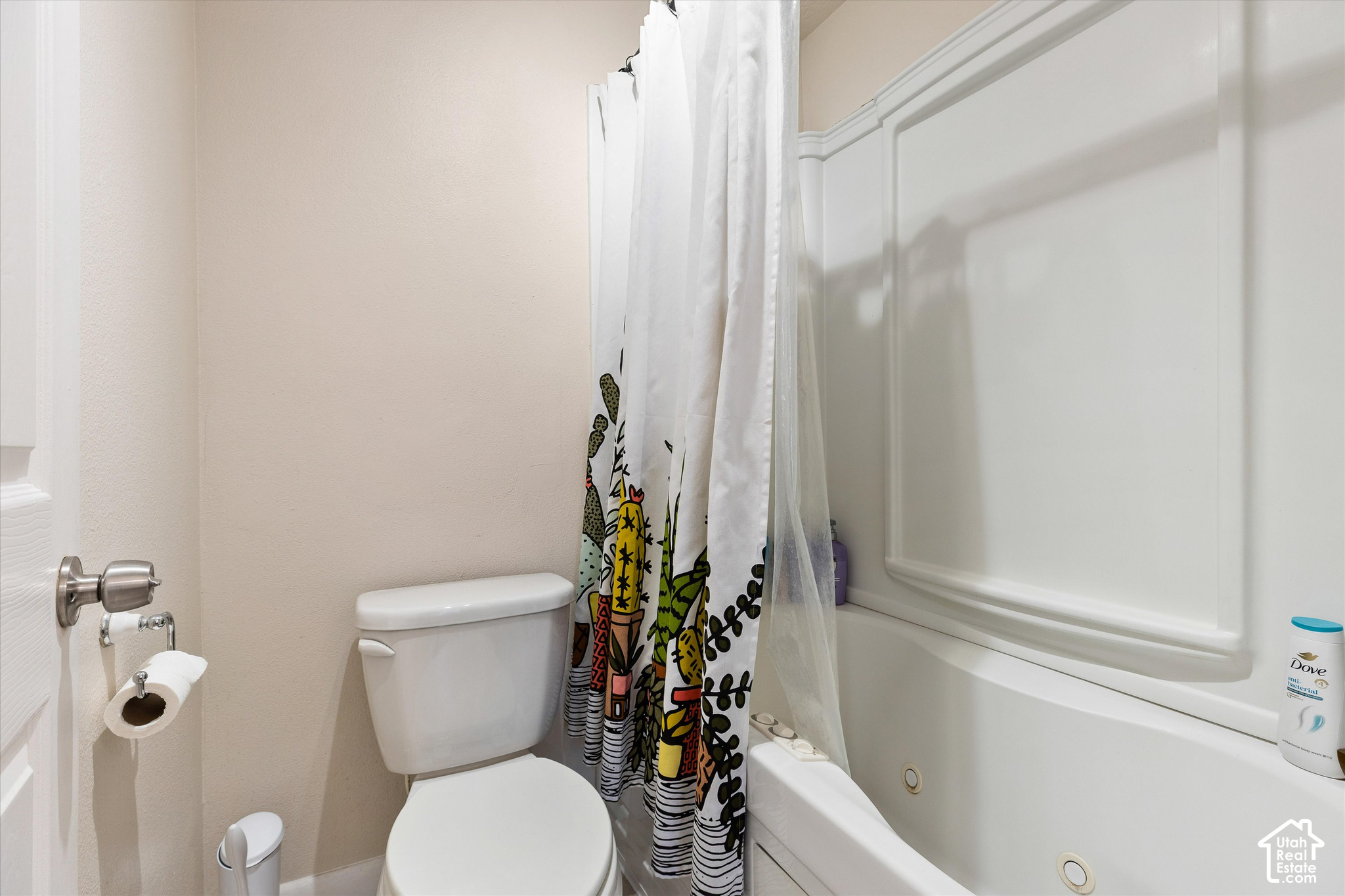 main property photo 13