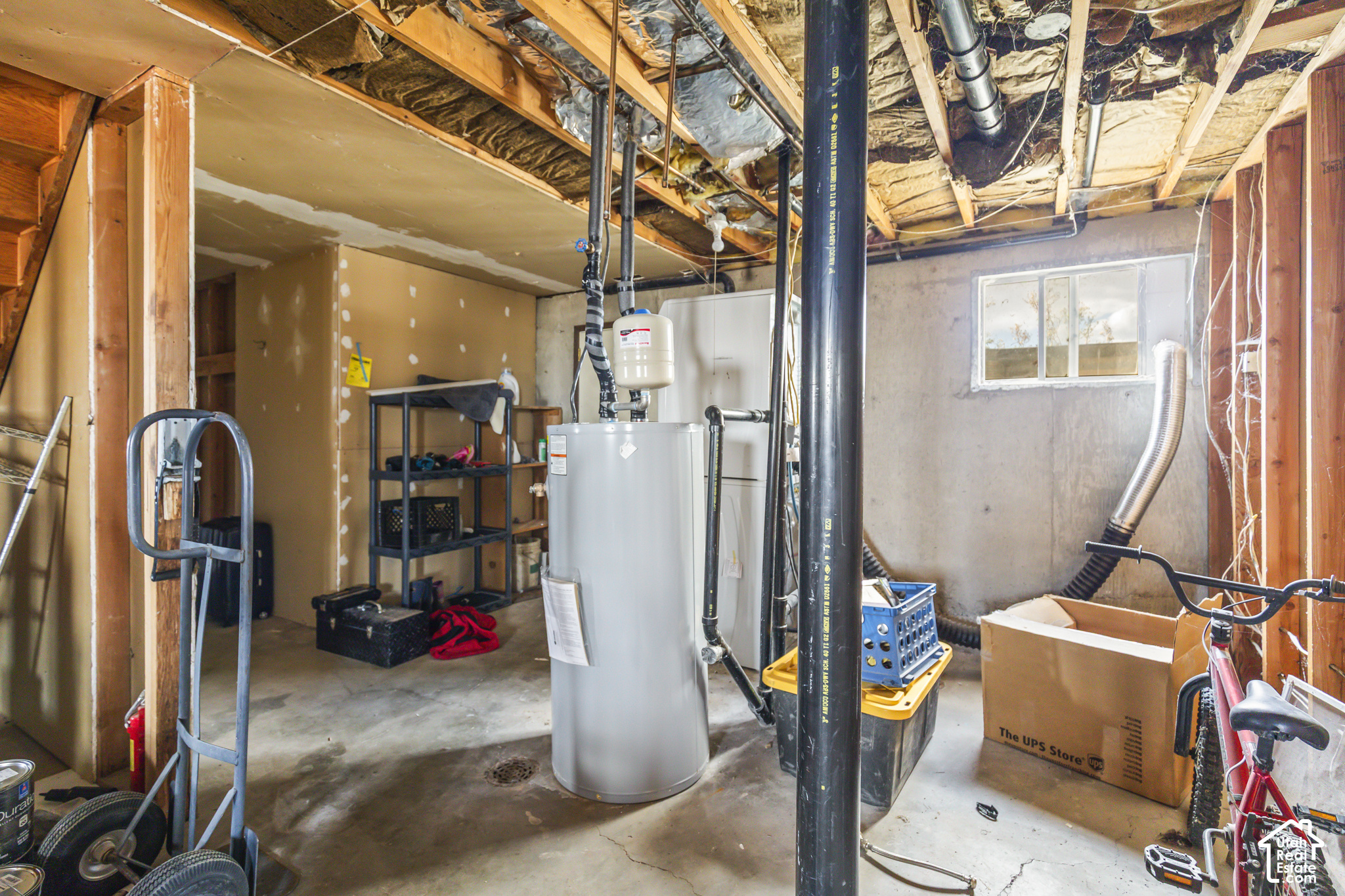 main property photo 31
