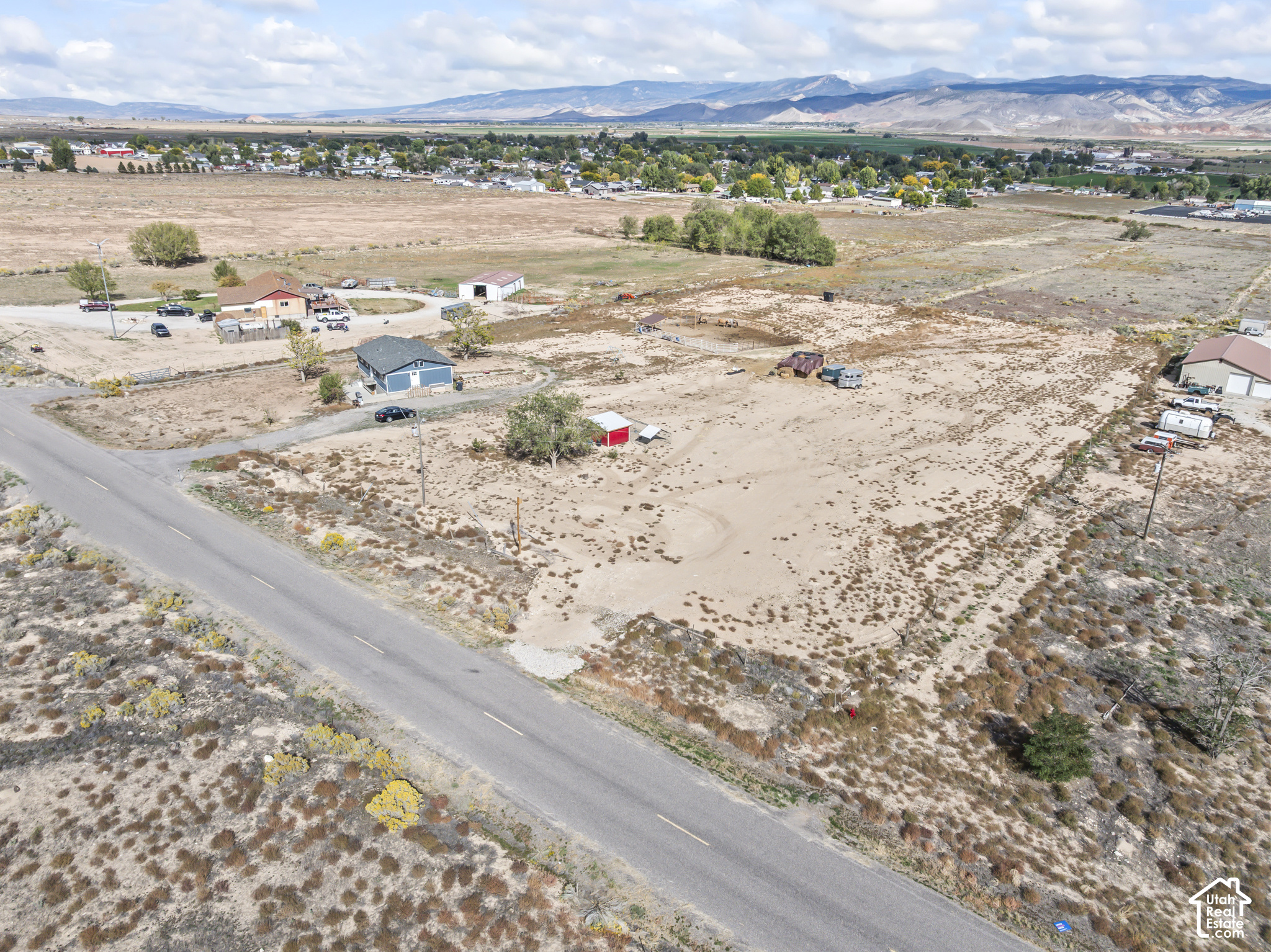 main property photo 45