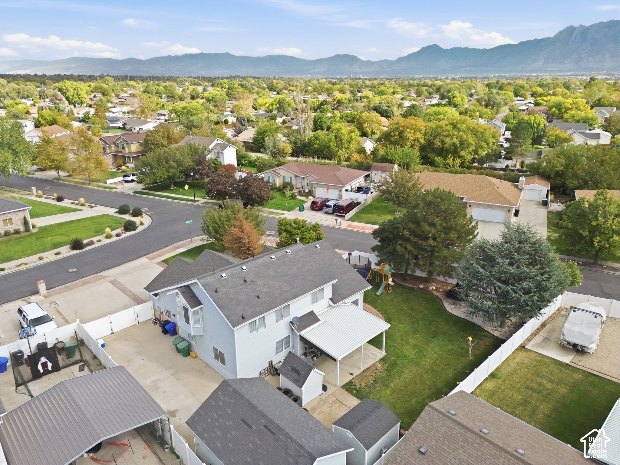 main property photo 58