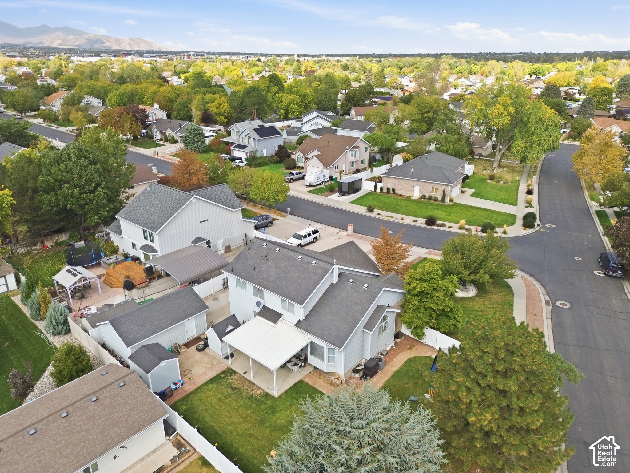 main property photo 59