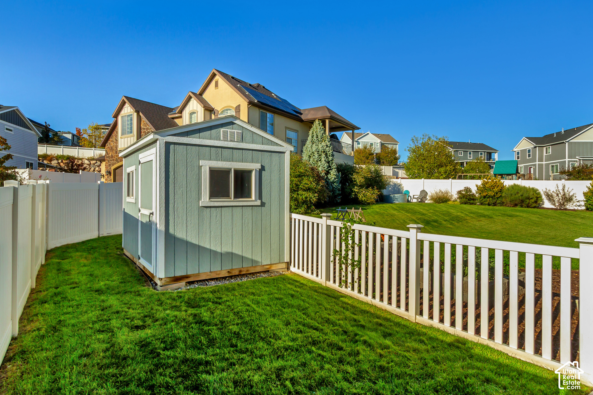 main property photo 48