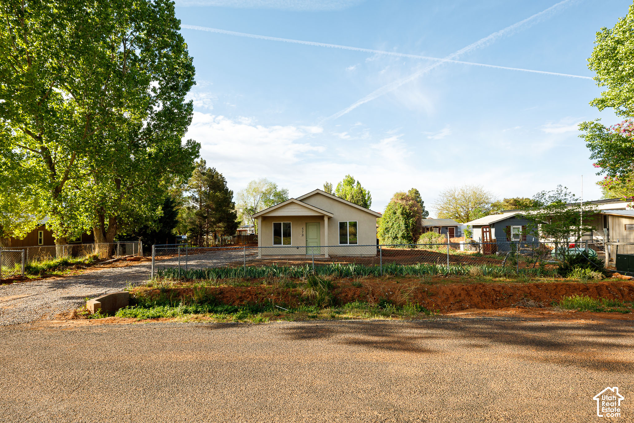 main property photo 45