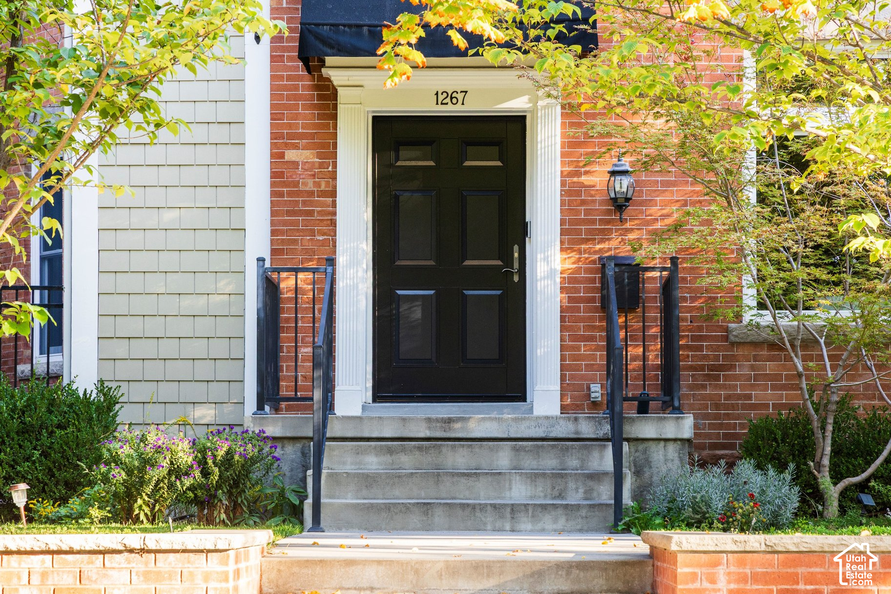 main property photo 45