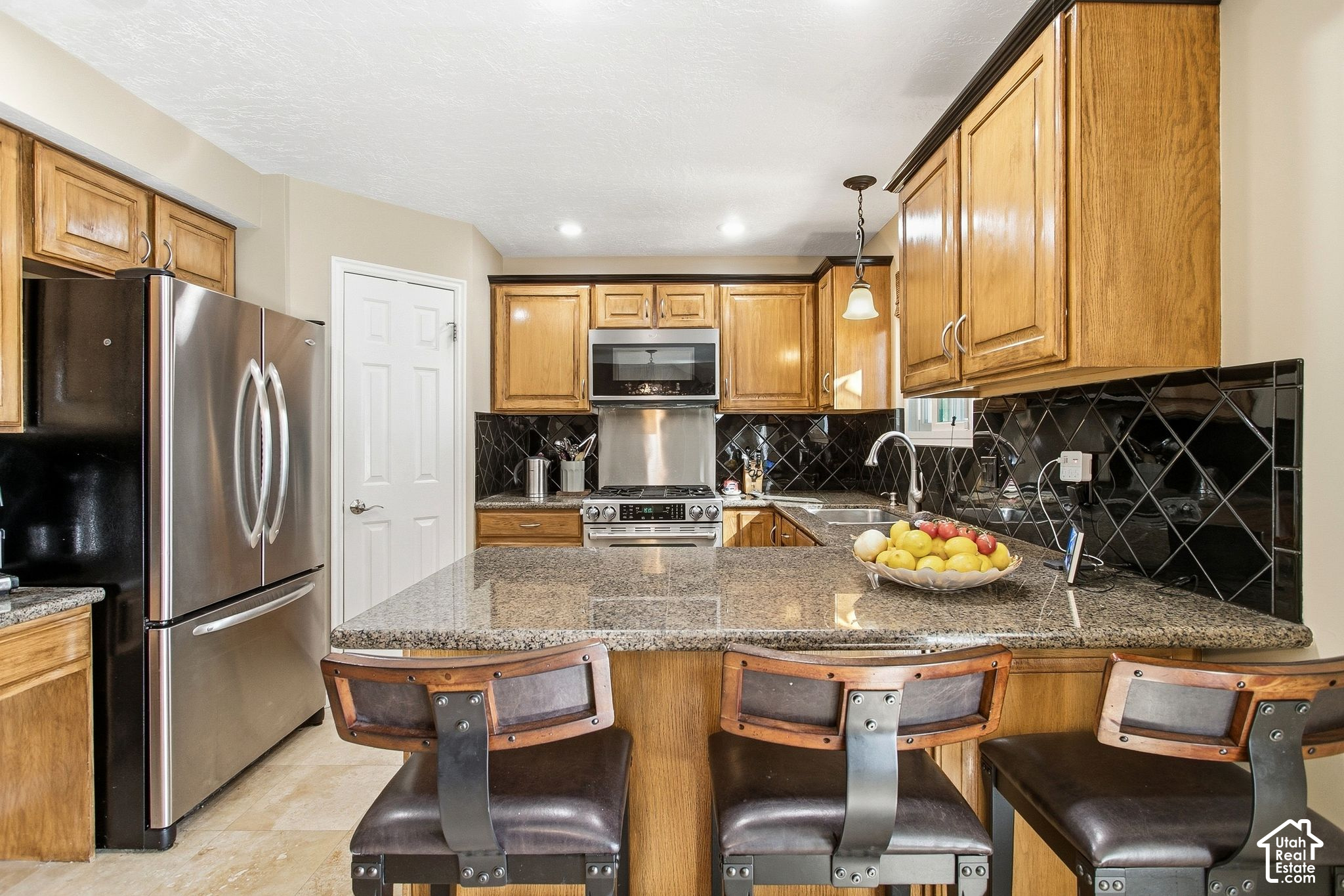 main property photo 8