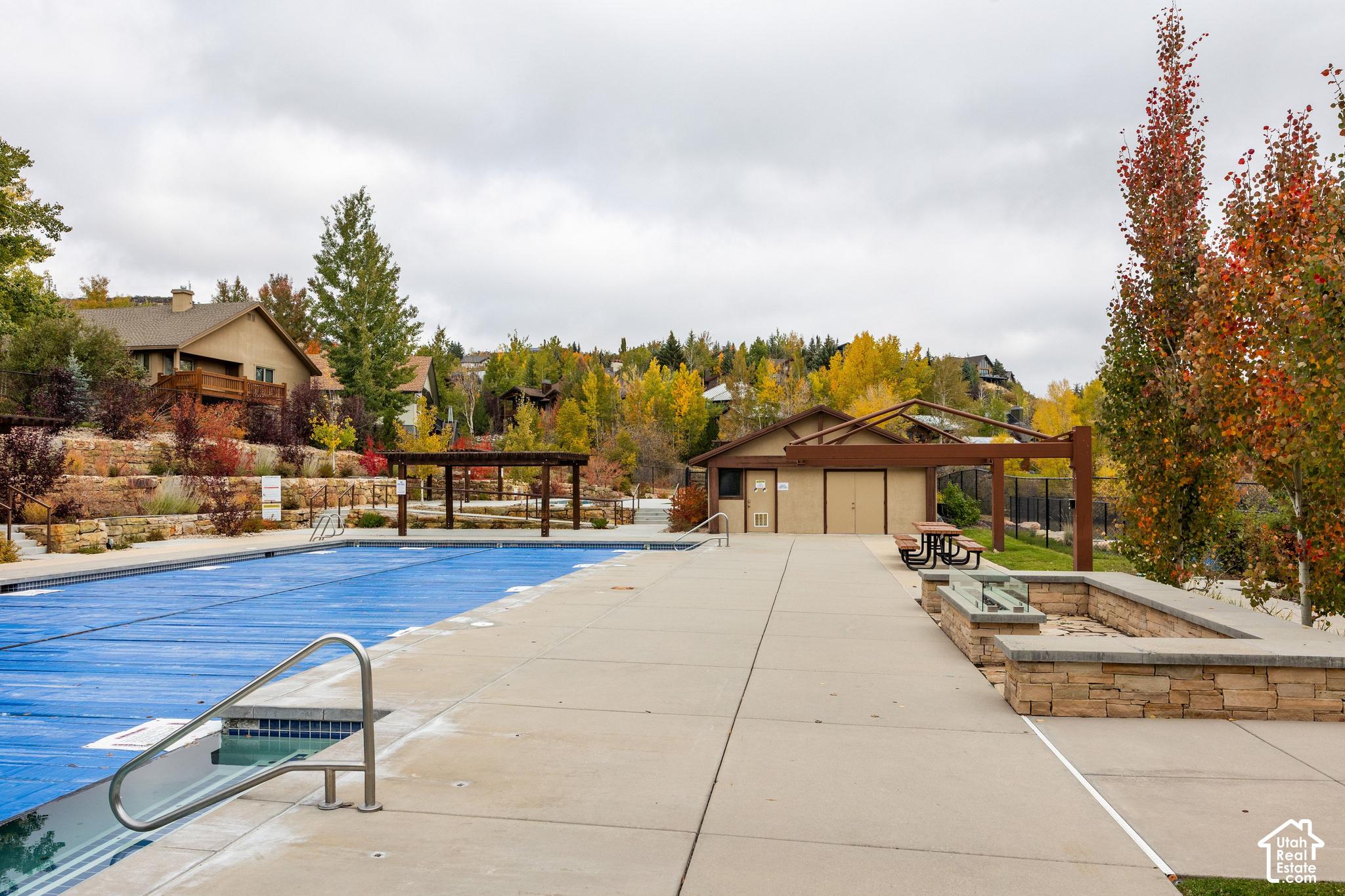 main property photo 39
