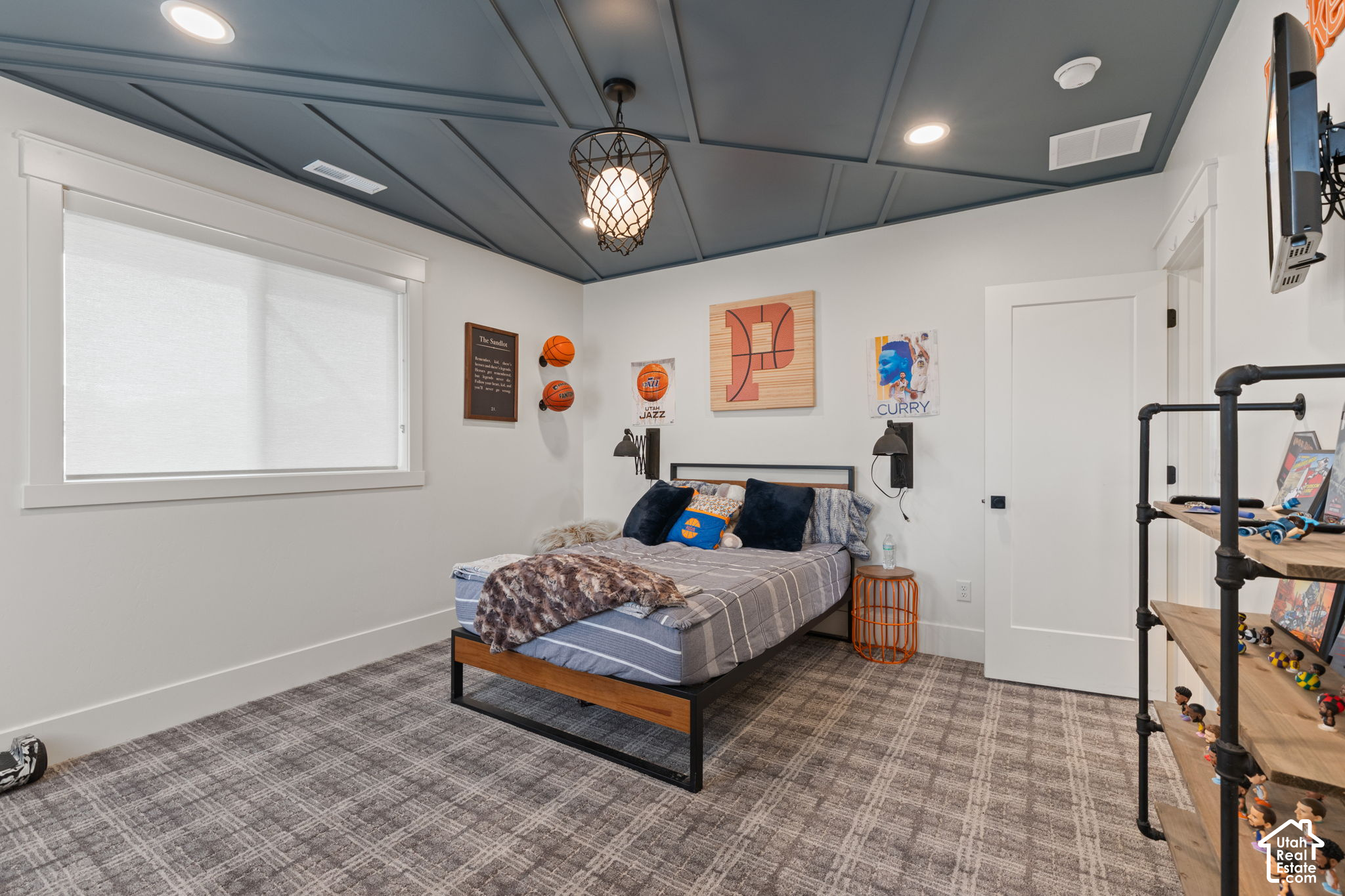 main property photo 58