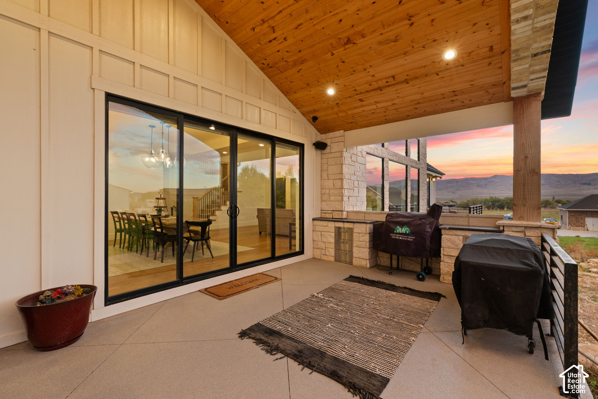 main property photo 68