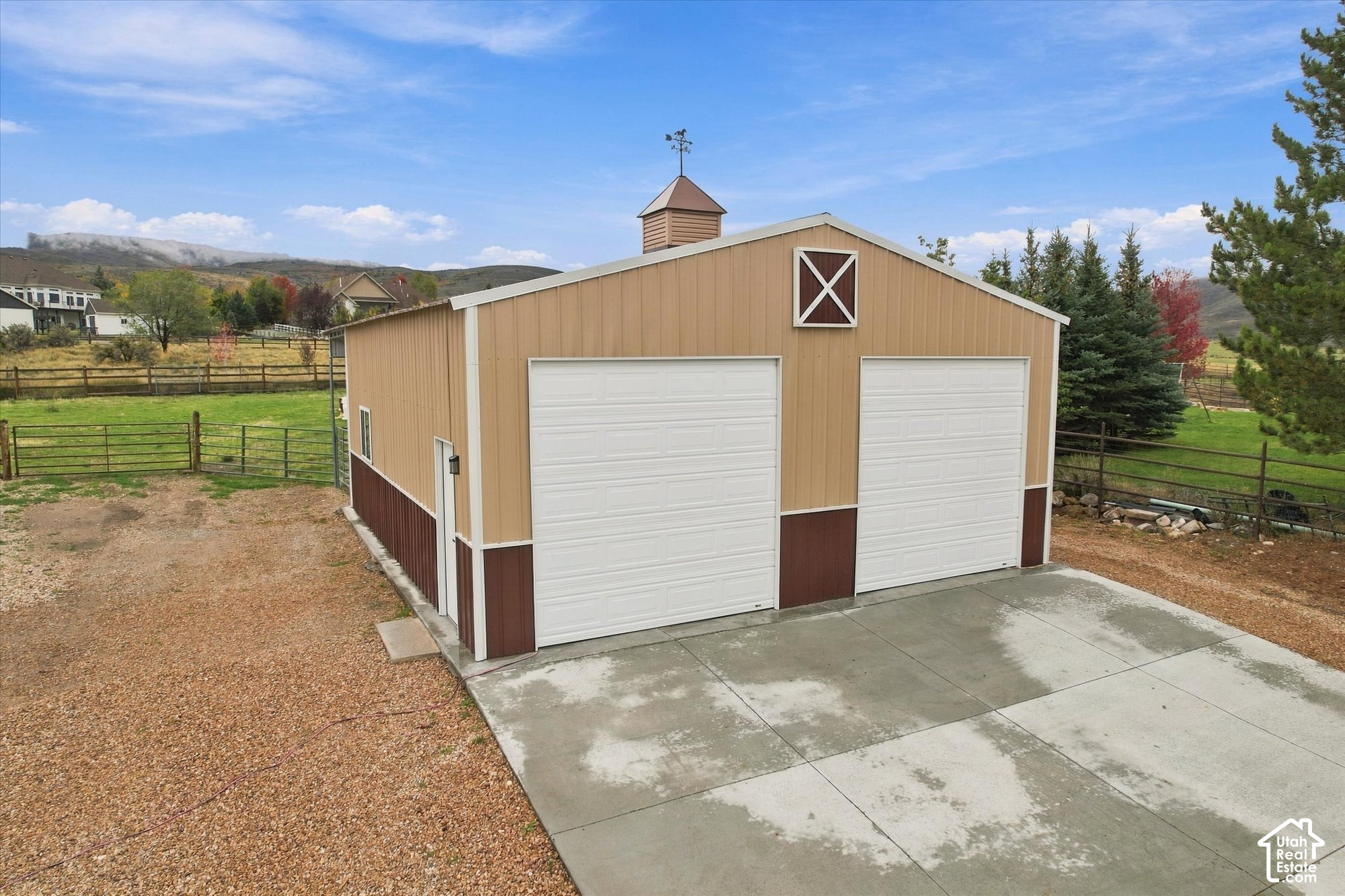 main property photo 61
