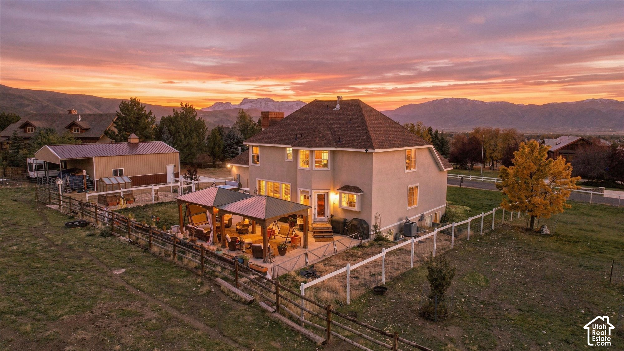 main property photo 7