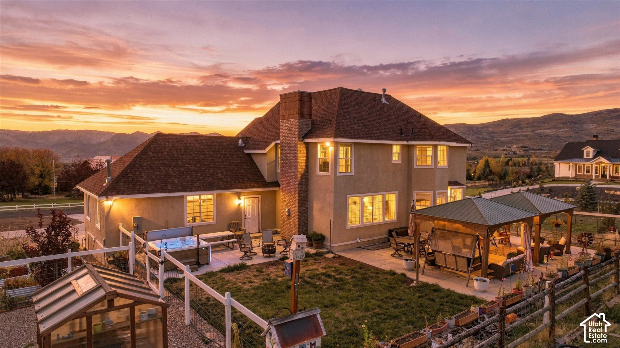 main property photo 79